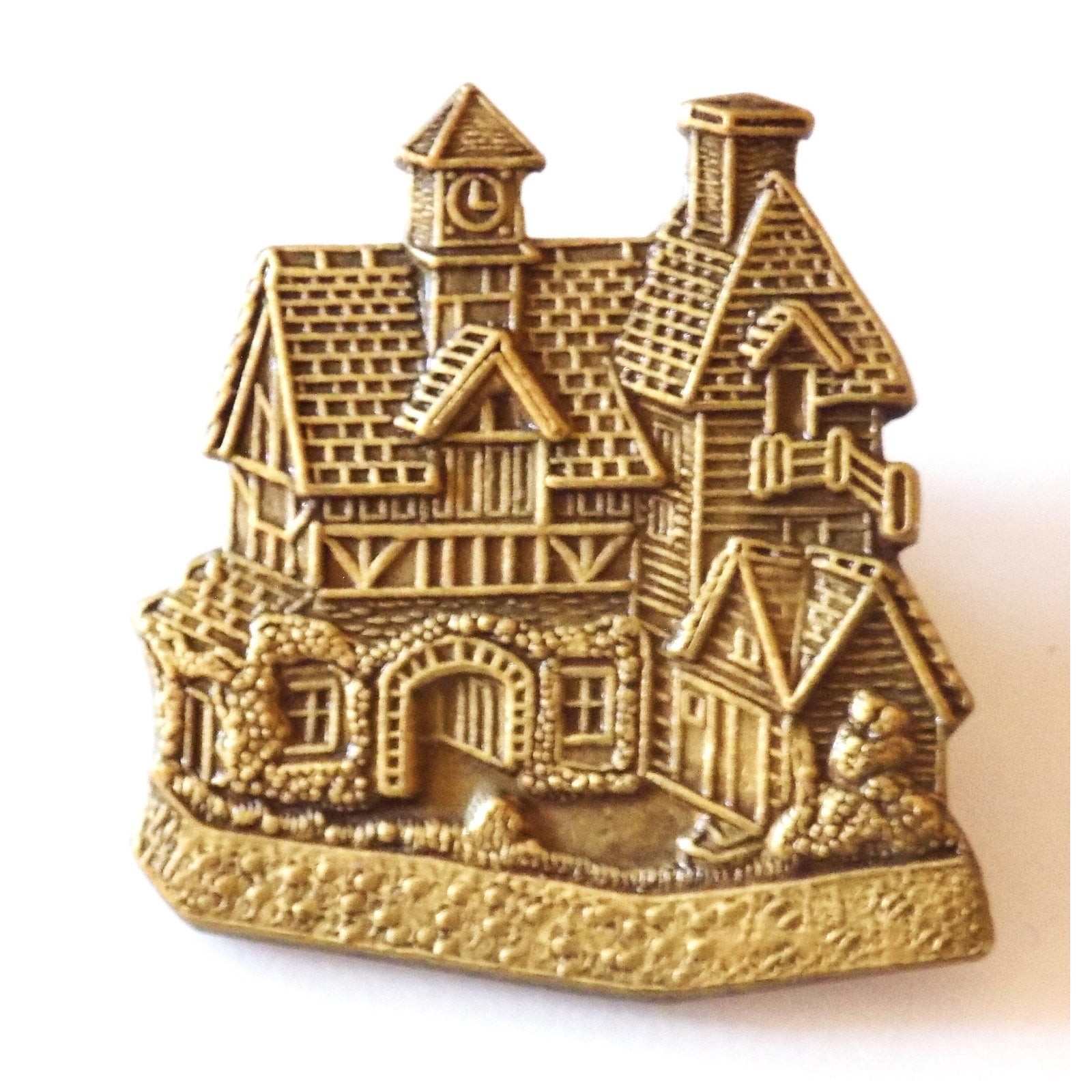 Vintage, David Winter, Cottage Collectors Lapel Hat Pin Button,