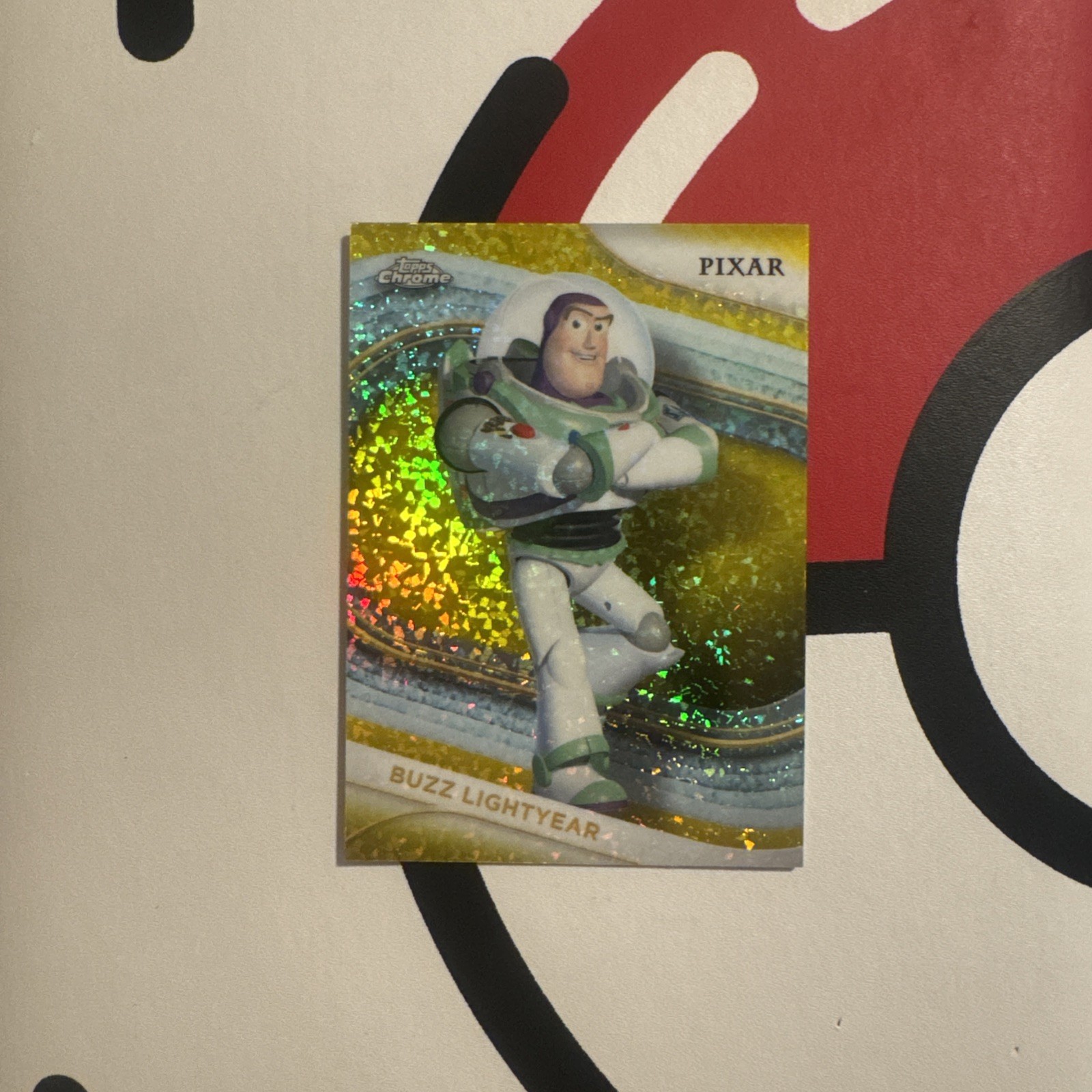 🔥2025 Topps Chrome Disney Buzz Lightyear Gold Refractor Card #90🔥 🔥2025 Topps Chrome Disney Buzz Lightyear Gold Refractor Card #90🔥