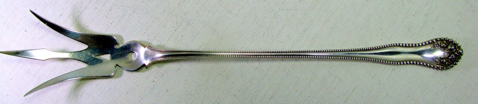 Gorham 1897 Lancaster Pattern Sterling Silver Lettuce Fork No Monograms Gorham 1897 Lancaster Pattern Sterling Silver Lettuce Fork No Monograms
