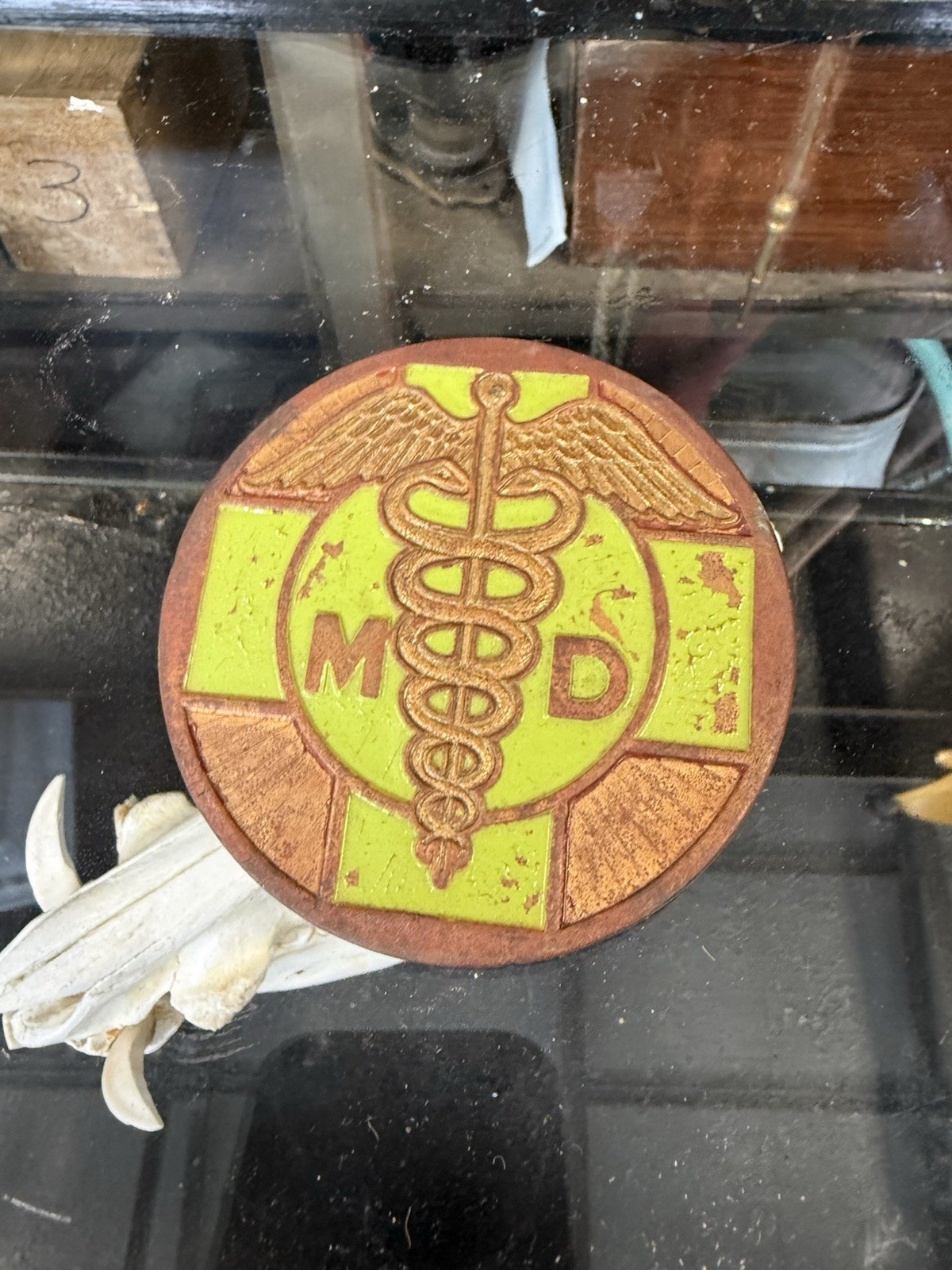 Vintage Metal Medical Doctor MD License Plate Topper Advertising Car Auto