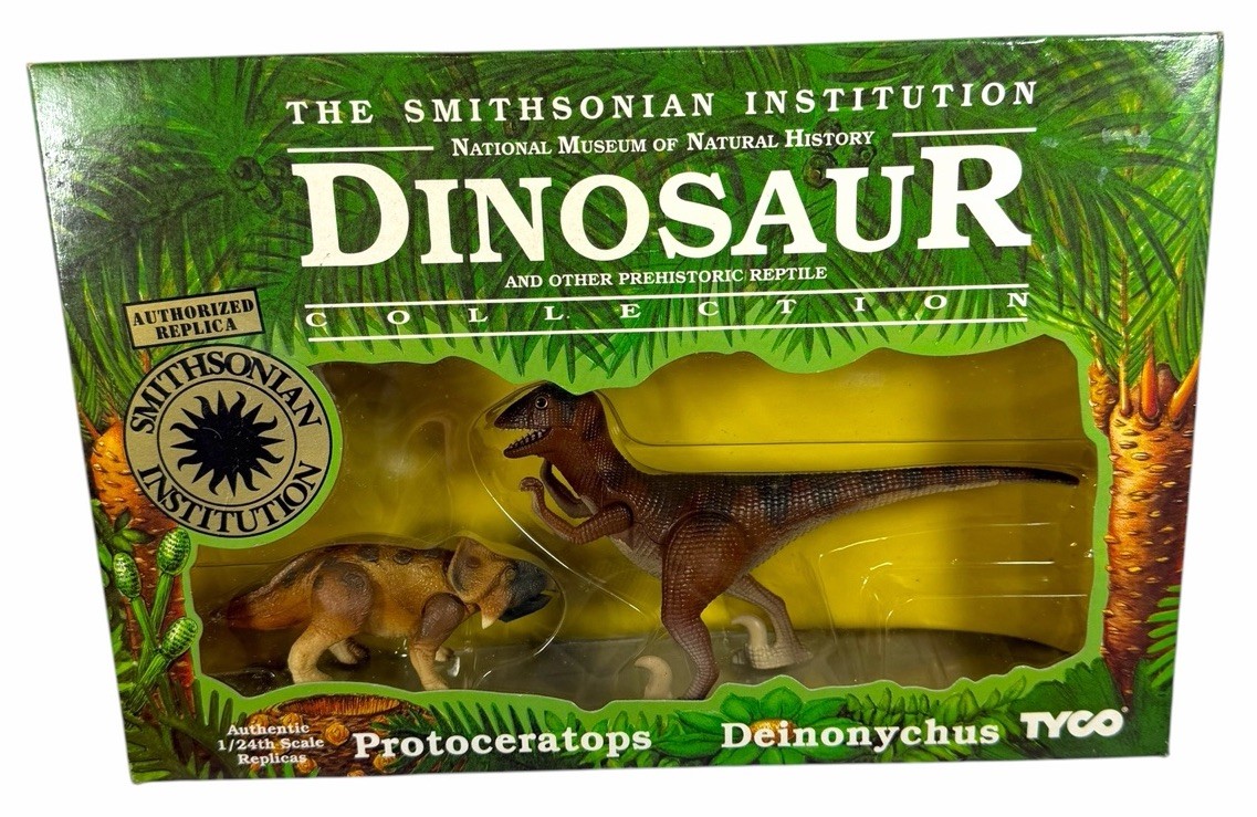 NIB Vintage 1991 TYCO Smithsonian Dinosaur Protoceratops & Deinonychus 2 Figures