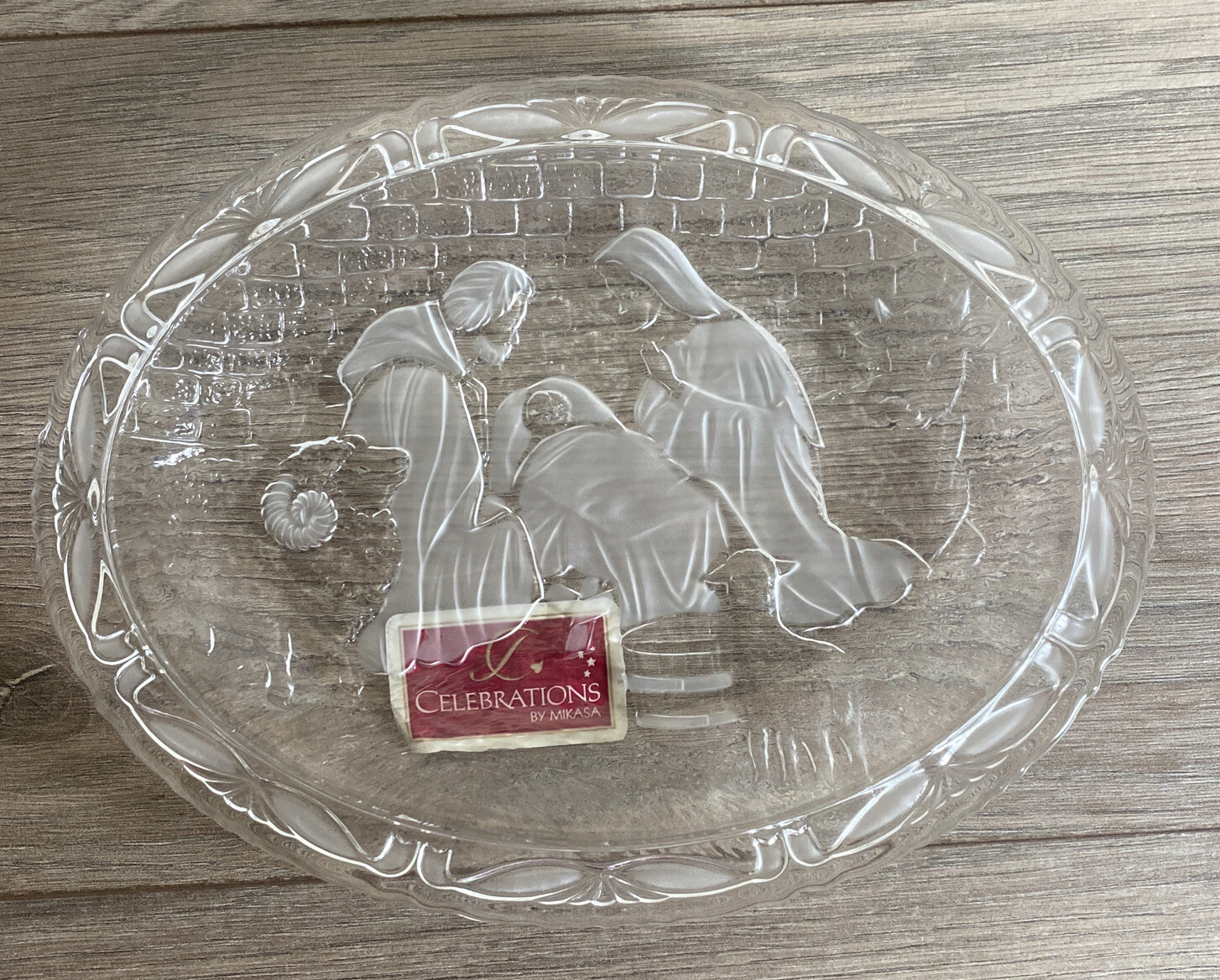 Celebrations Mikasa Nativity 9” Crystal Frosted Plate Christmas