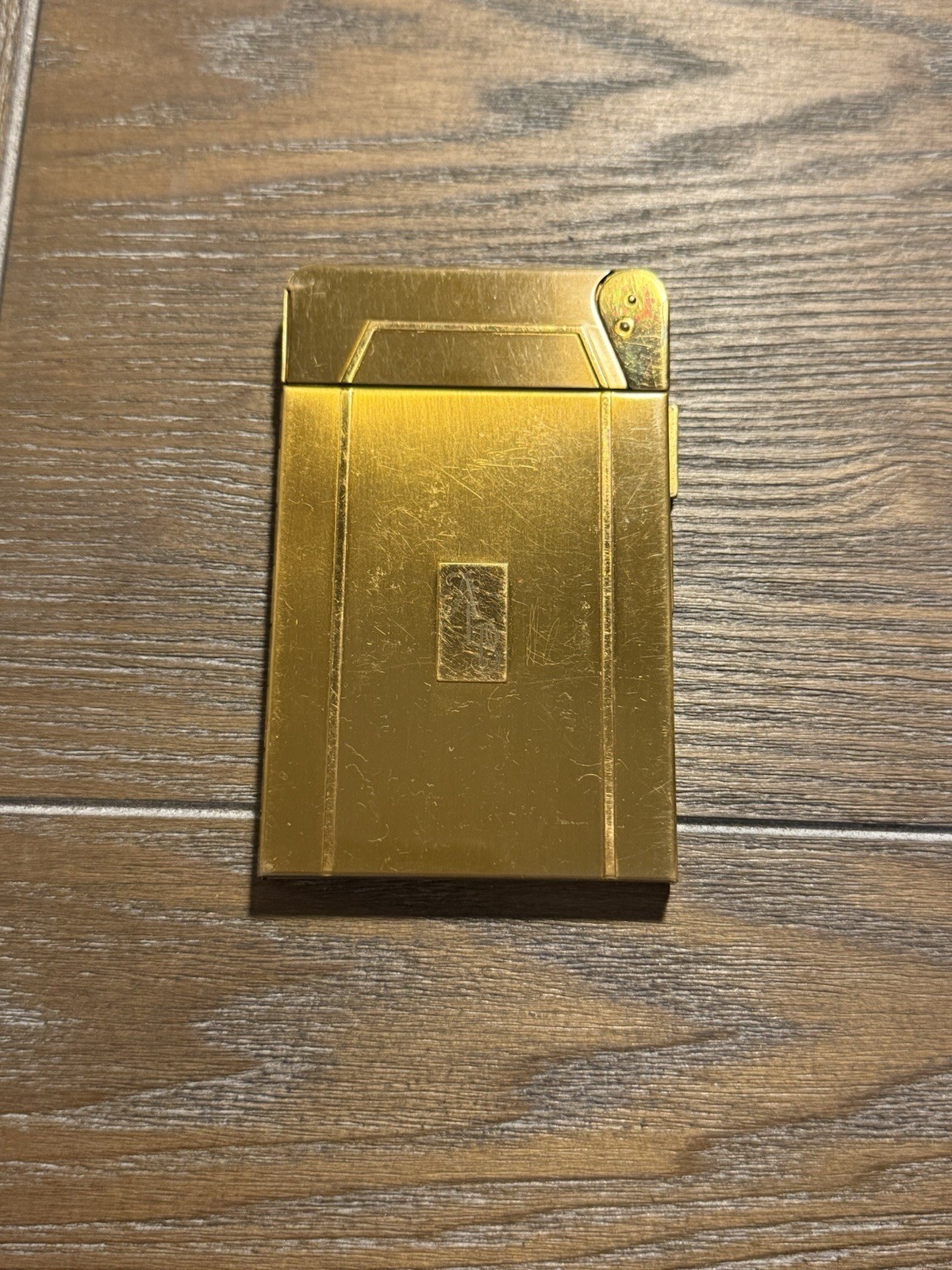 Vintage Aladdin by Metafield Gold Metal Cigarette Case Top Lighter Art Deco Glam Vintage Aladdin by Metafield Gold Metal Cigarette Case Top Lighter Art Deco Glam