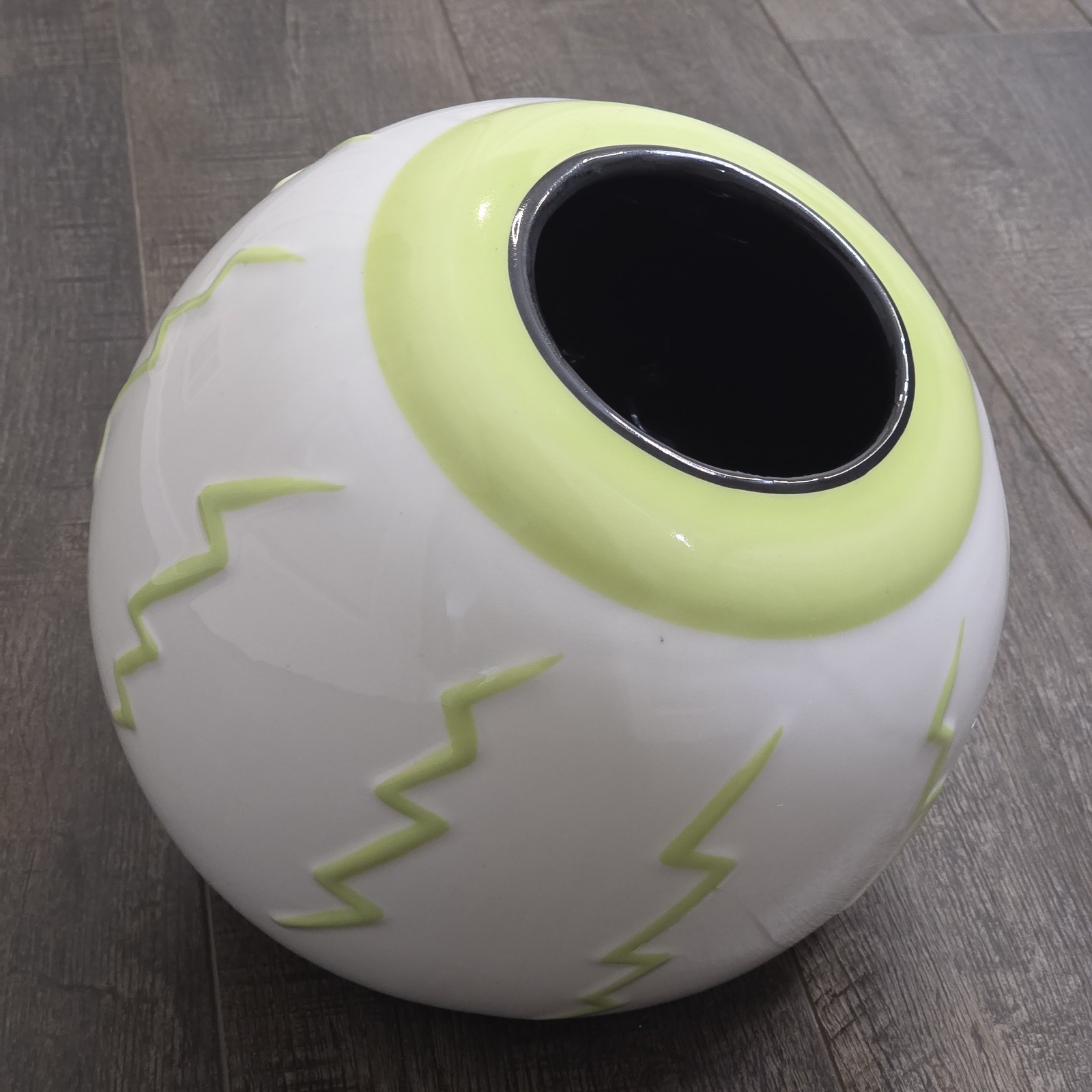 Hallmark Halloween Eyeball Candy Dish Treat Bowl Ceramic Large w/ Tag