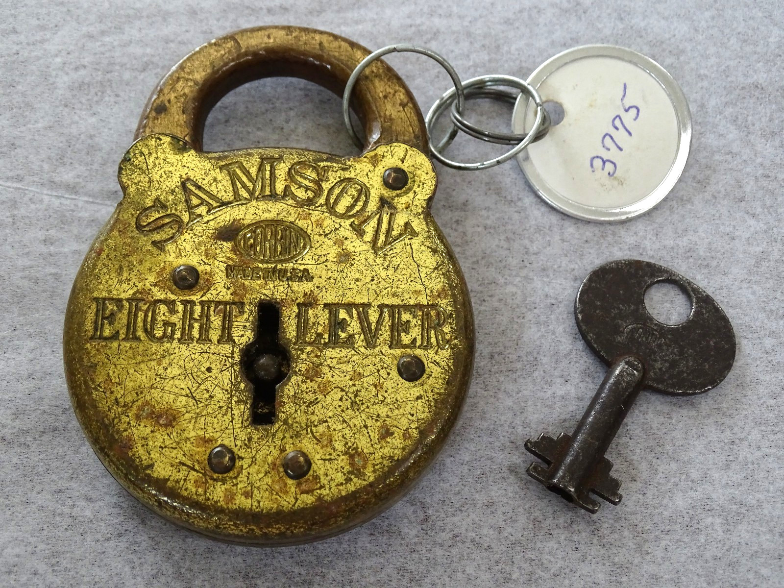 Antique SAMSON Eight Lever Padlock w/ Working Key /  / TM_S8L