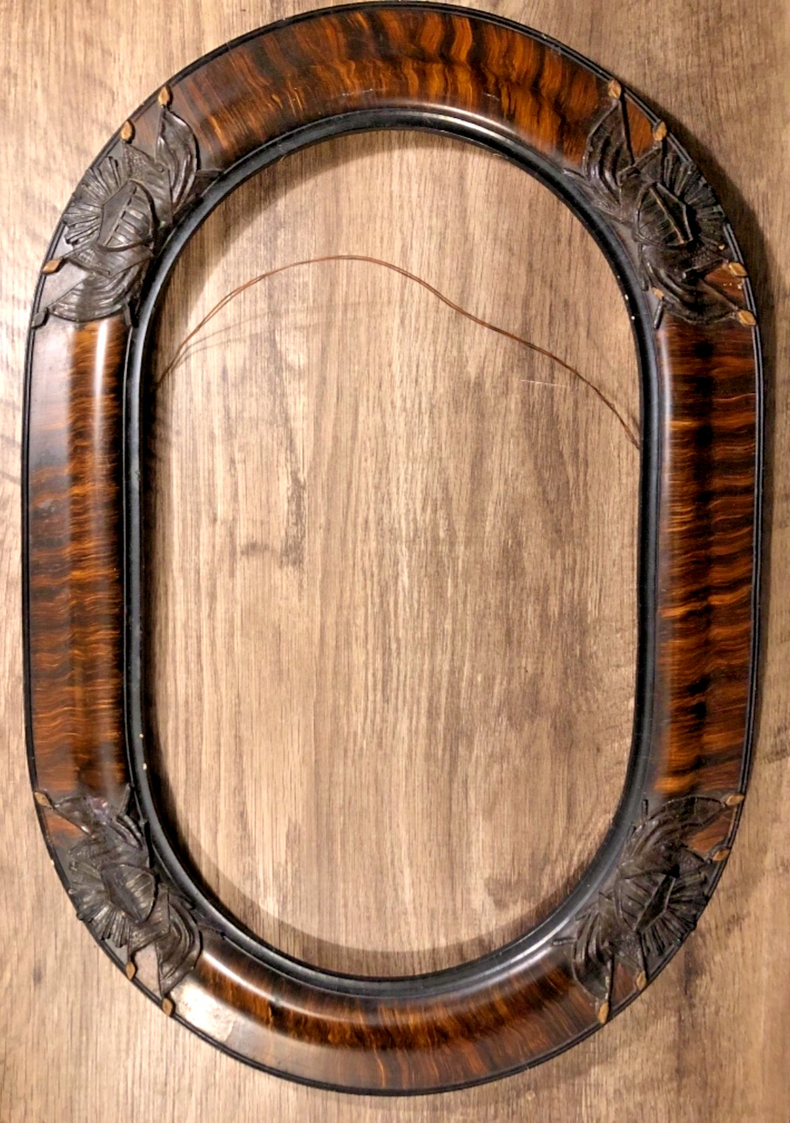 ANTIQUE Victorian / Civil War LARGE PICTURE FRAME Oval Ornate TIGER WOOD w/Gold ANTIQUE Victorian / Civil War LARGE PICTURE FRAME Oval Ornate TIGER WOOD w/Gold