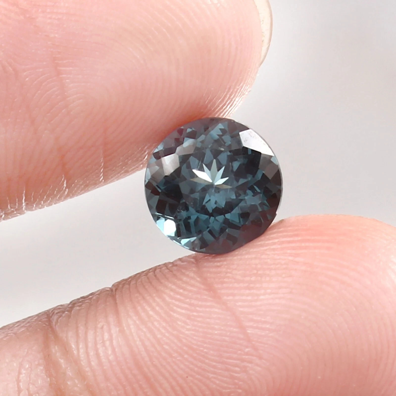 5.25Ct Loose Gemstone Indicolite Green Blue Tourmaline Round Cut 10.4x6.2mm