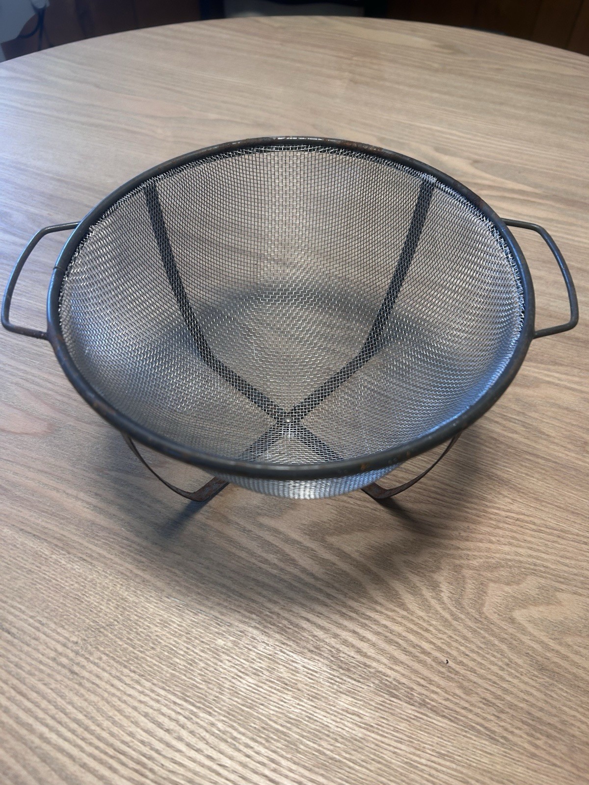 Vintage Primitive Metal Wire Mesh Strainer - Handles Feet 8.25\