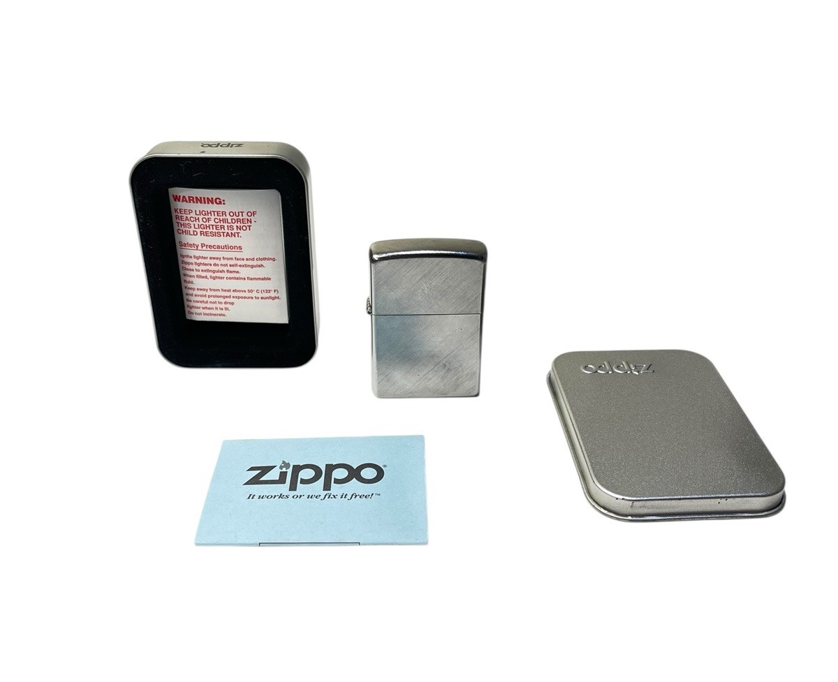 2012 ZIPPO Lighter Diagonal Weave Chrome NEW In Case