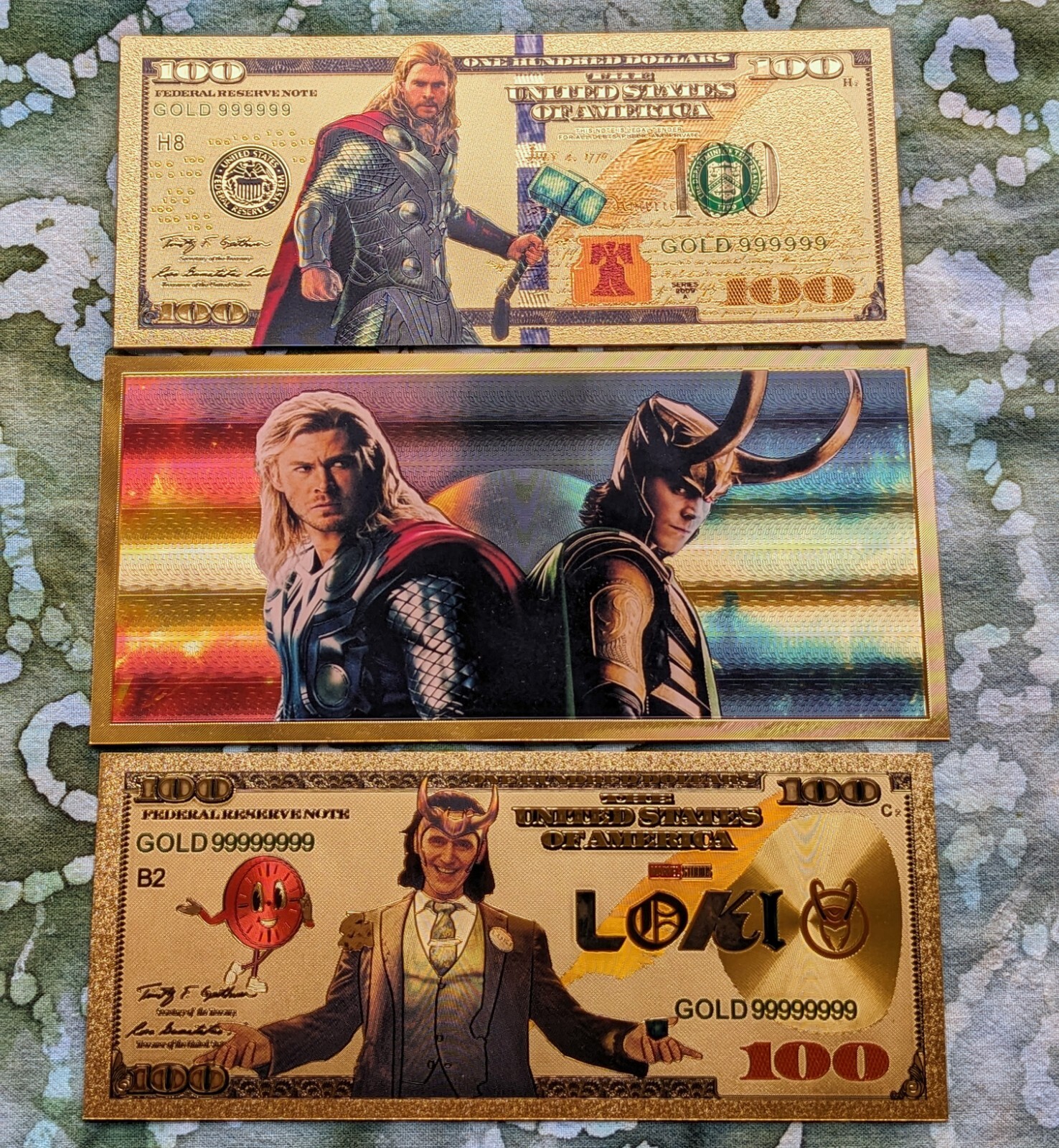 3pc 24k Gold Foil Plated Novelty Collectible Marvel Loki and Thor MCU Banknotes