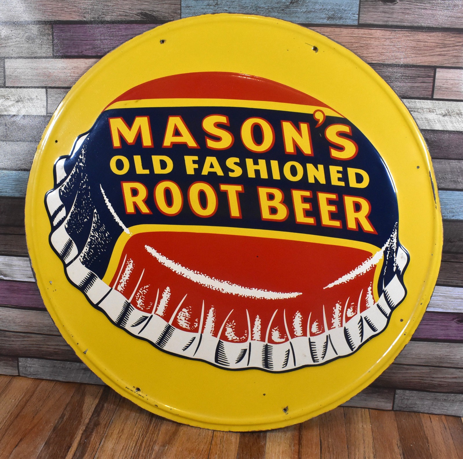 Vintage Mason\'s Old Fashioned Root Beer Round Metal Soda Advertising Sign Stout Vintage Mason\'s Old Fashioned Root Beer Round Metal Soda Advertising Sign Stout