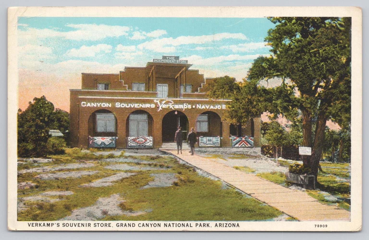 1935 Verkamp\'s Souvenir Store Grand Canyon Arizona Linen Postcard Navajo Rugs