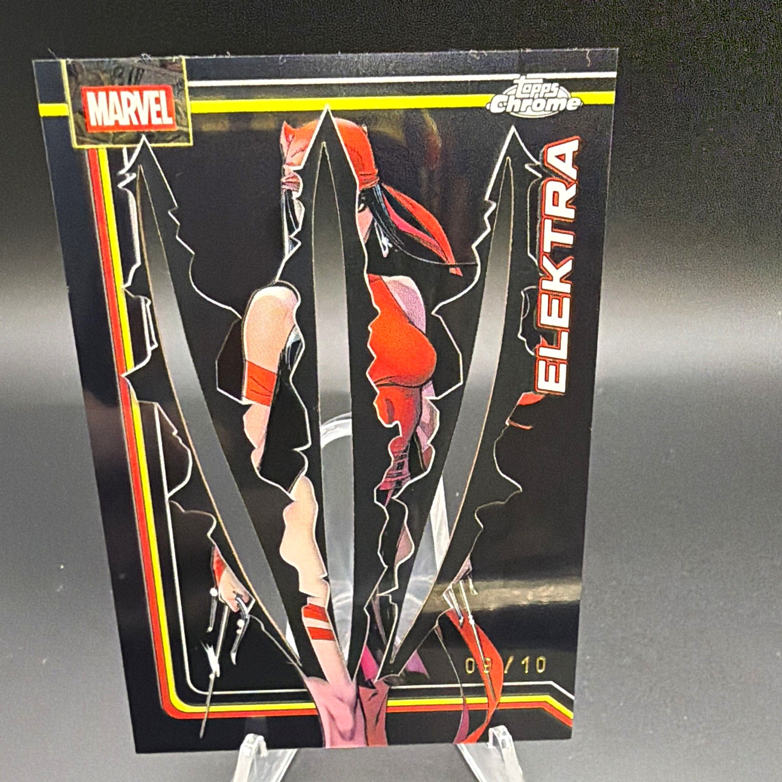 Topps 2026 Topps Chrome Marvel Elektra Claw #116 Serial Numbered /10