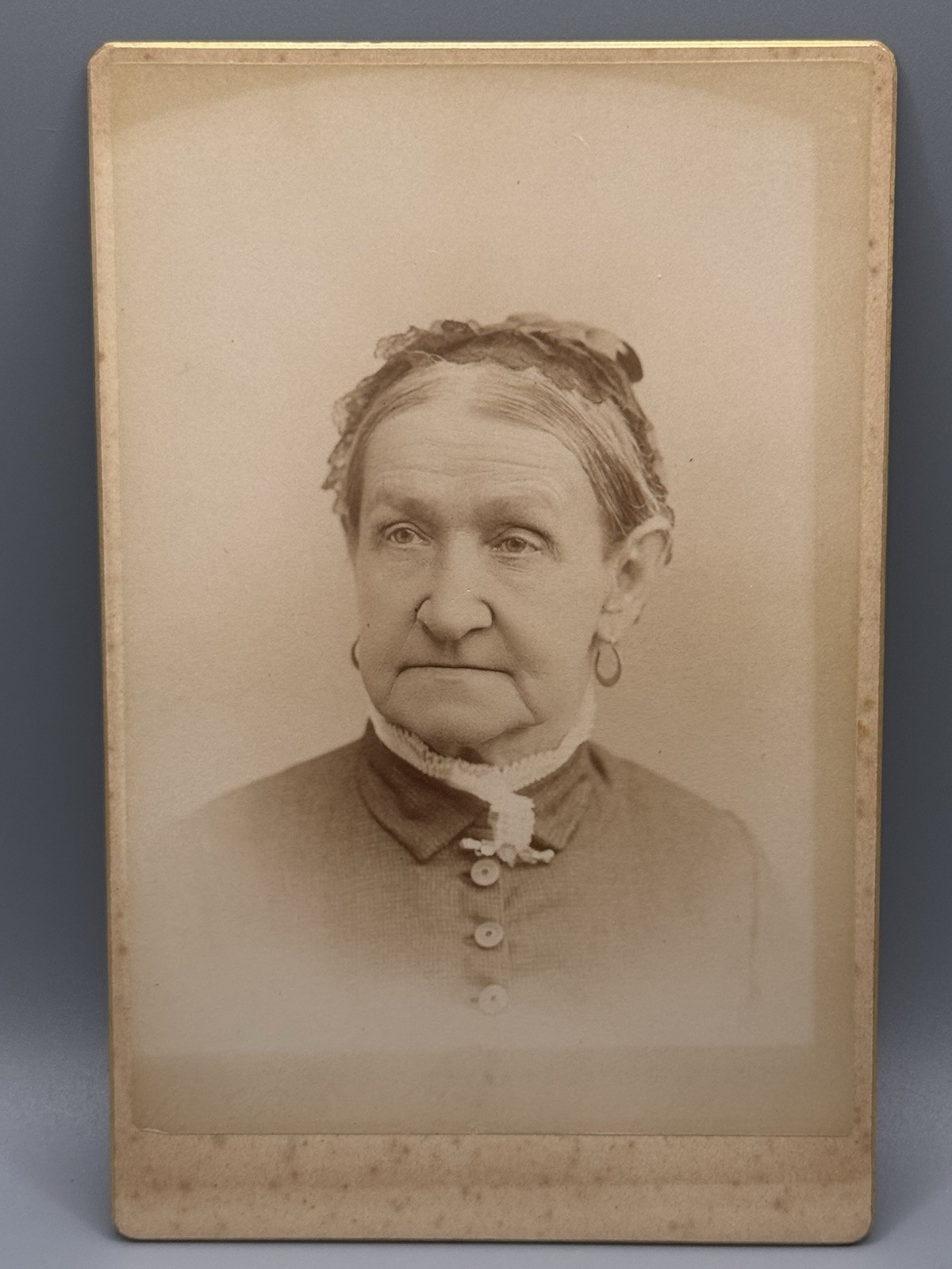 Antique Cabinet Card Beautiful, Elderly Woman, Yonkers NY Barker & Skinner￼