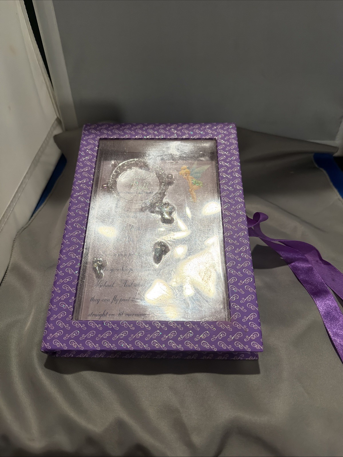 Disneys Tinkerbell Bracelet And Charm Set 