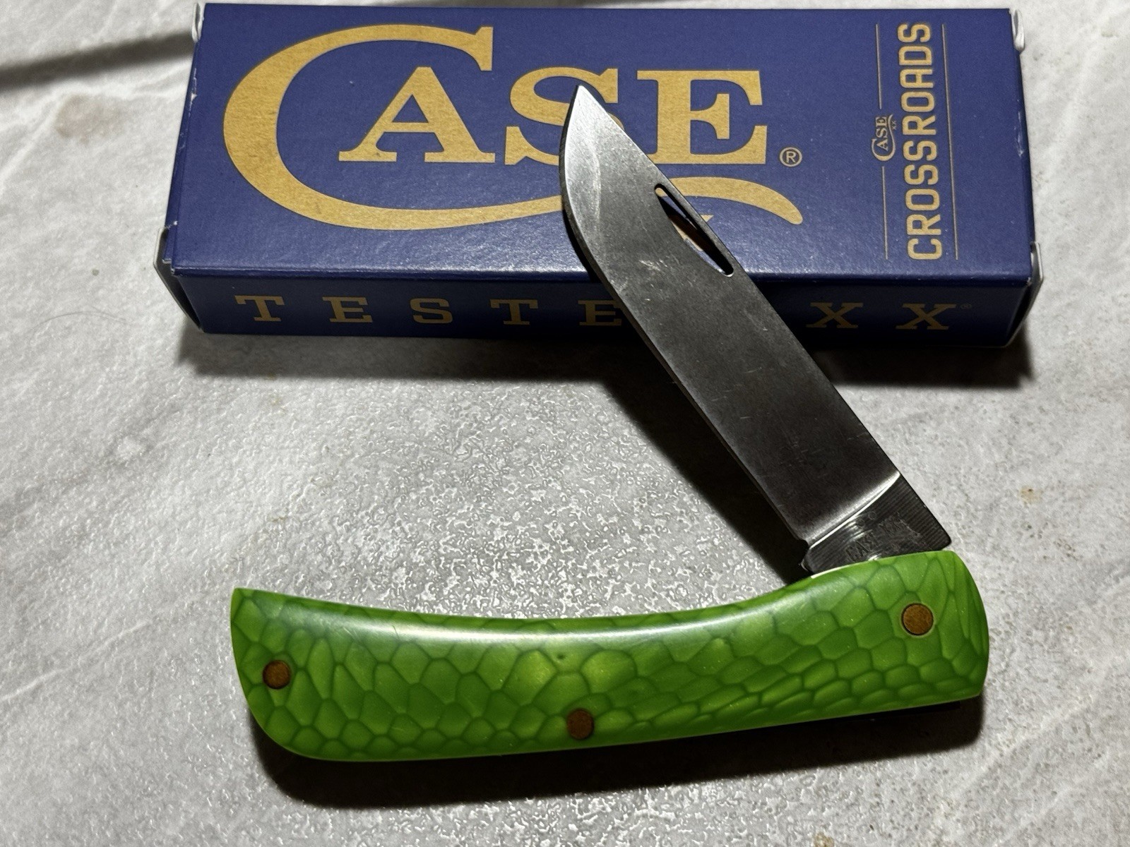 Customized Case XX Sod Buster JR Handshaped “Green Mamba” Snakeskin Juma Handles Customized Case XX Sod Buster JR Handshaped “Green Mamba” Snakeskin Juma Handles