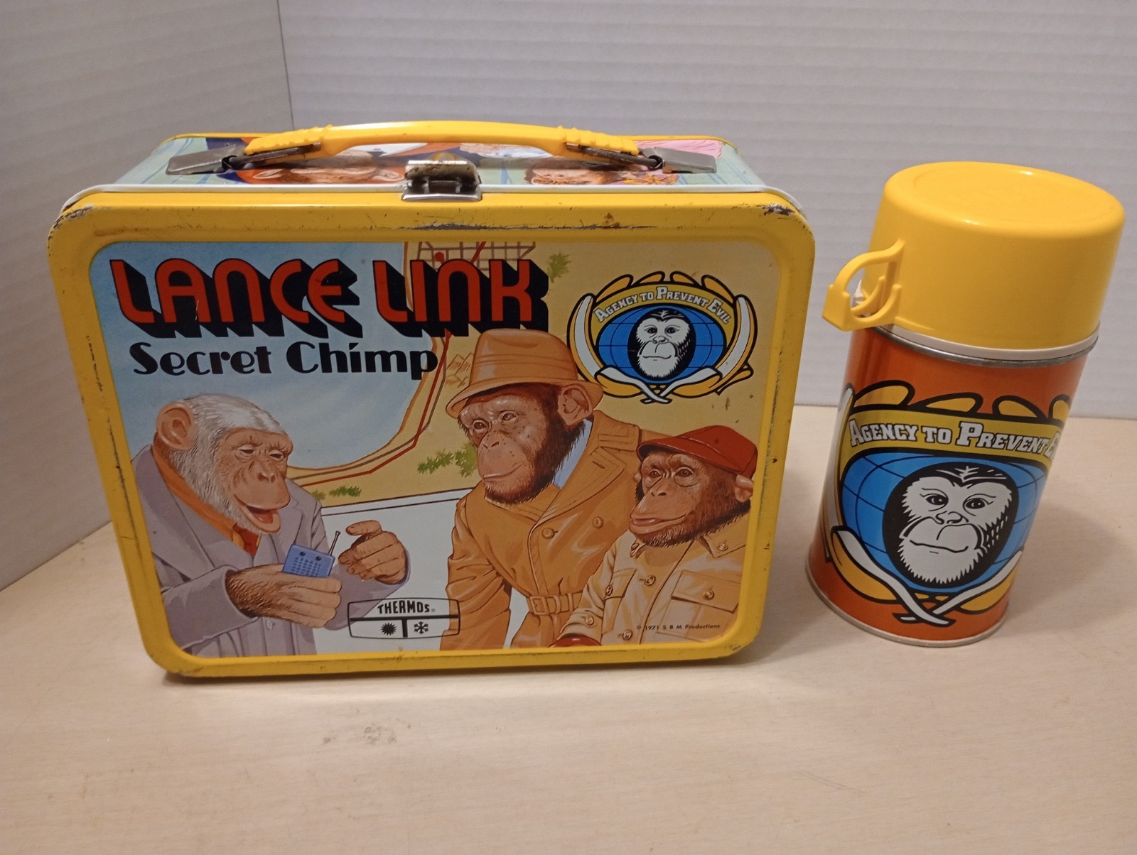 Vintage LANCE LINK Lunchbox & Thermos -  ( 1971 ) Great Condition 