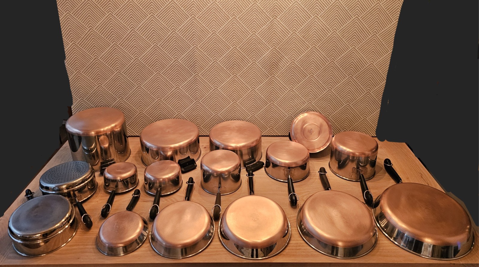 Vintage REVERE Ware 1801 Copper Botton Cookware Pots and Pans 28 piece Set Vintage REVERE Ware 1801 Copper Botton Cookware Pots and Pans 28 piece Set