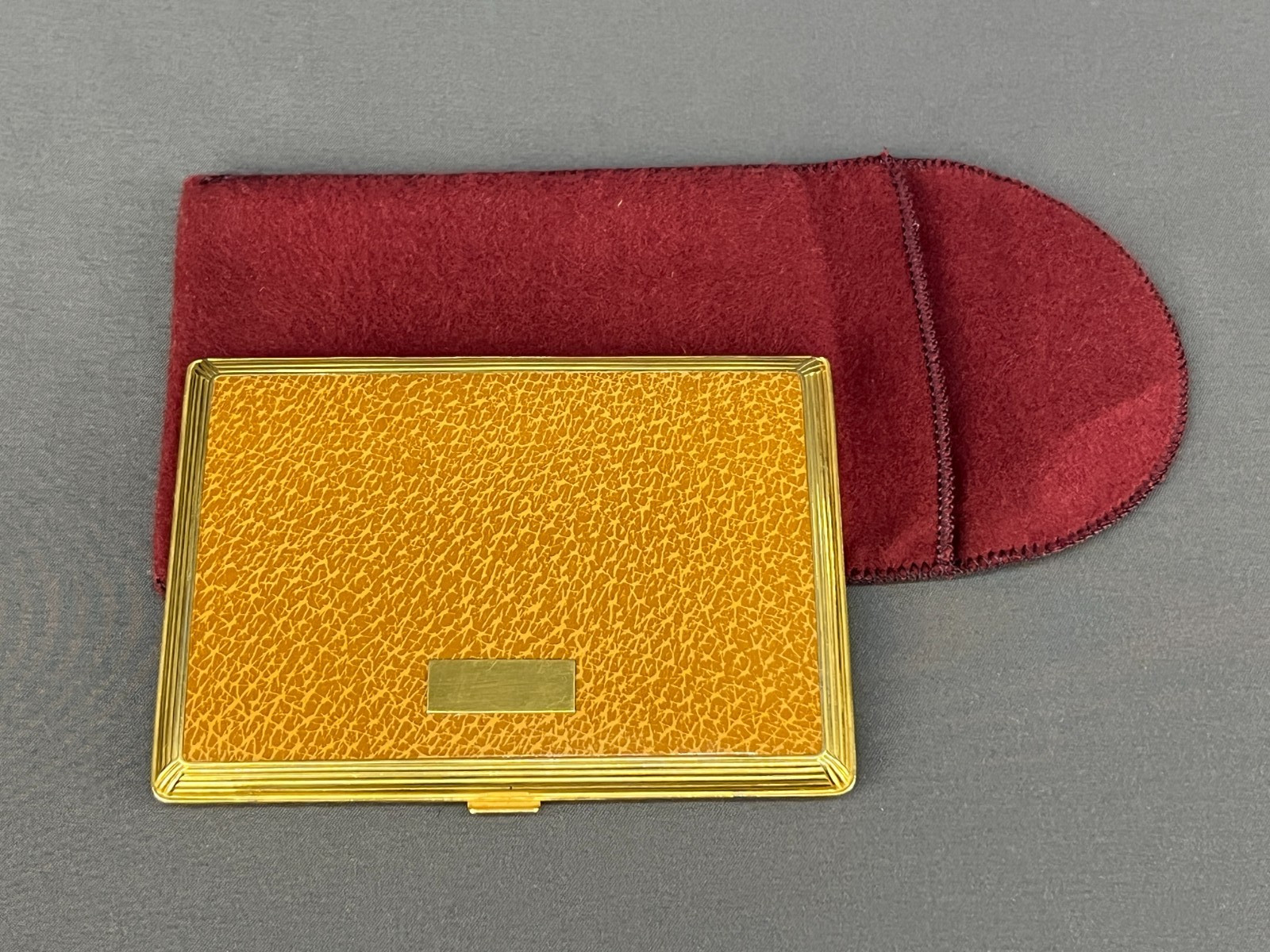 Vintage Evans Case Co. Enameled Gold-Tone Cigarette Case w/Pouch c. 1940\'s (J)