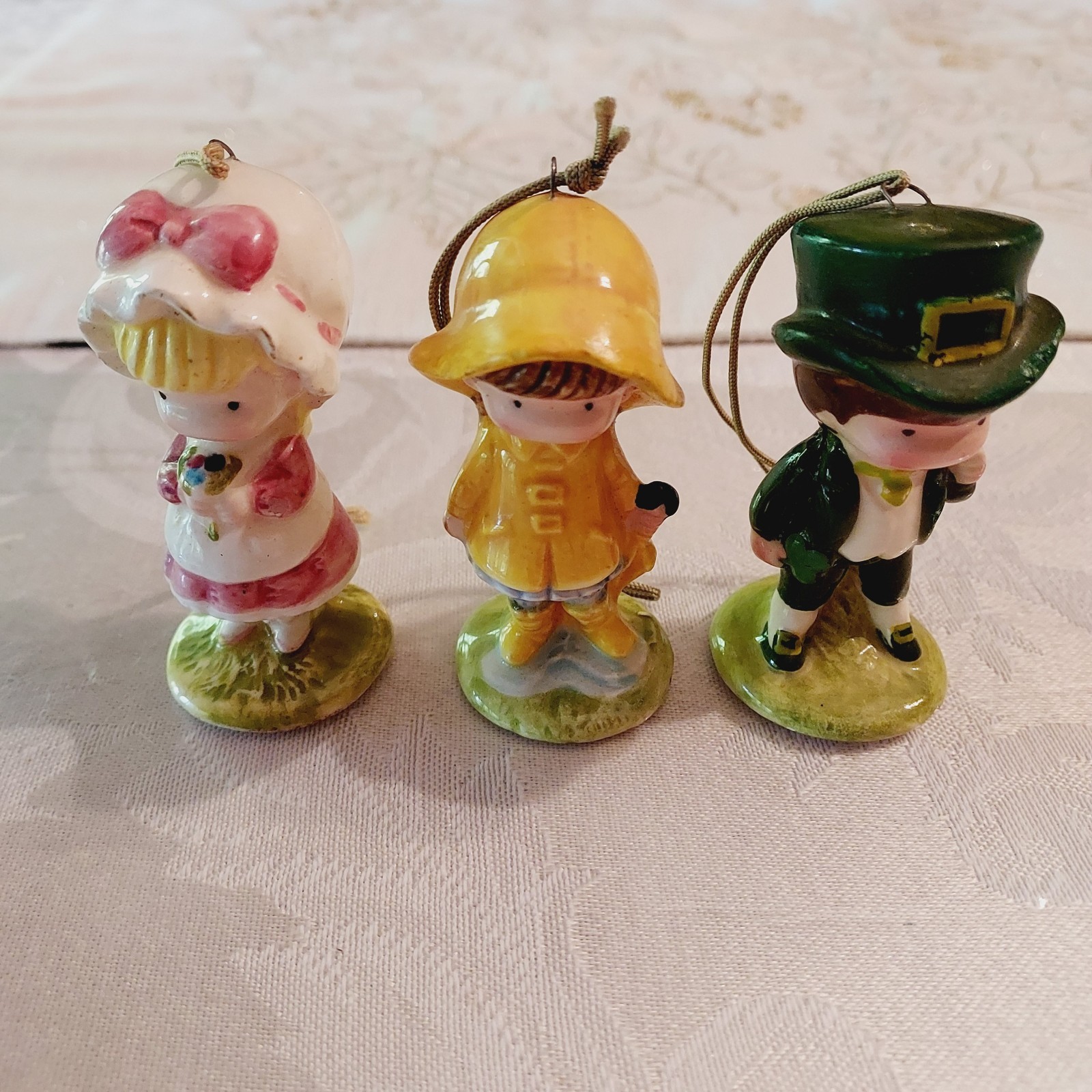 Vintage Joan Walsh Anglund Figurines Christmas Ornaments Vintage Joan Walsh Anglund Figurines Christmas Ornaments