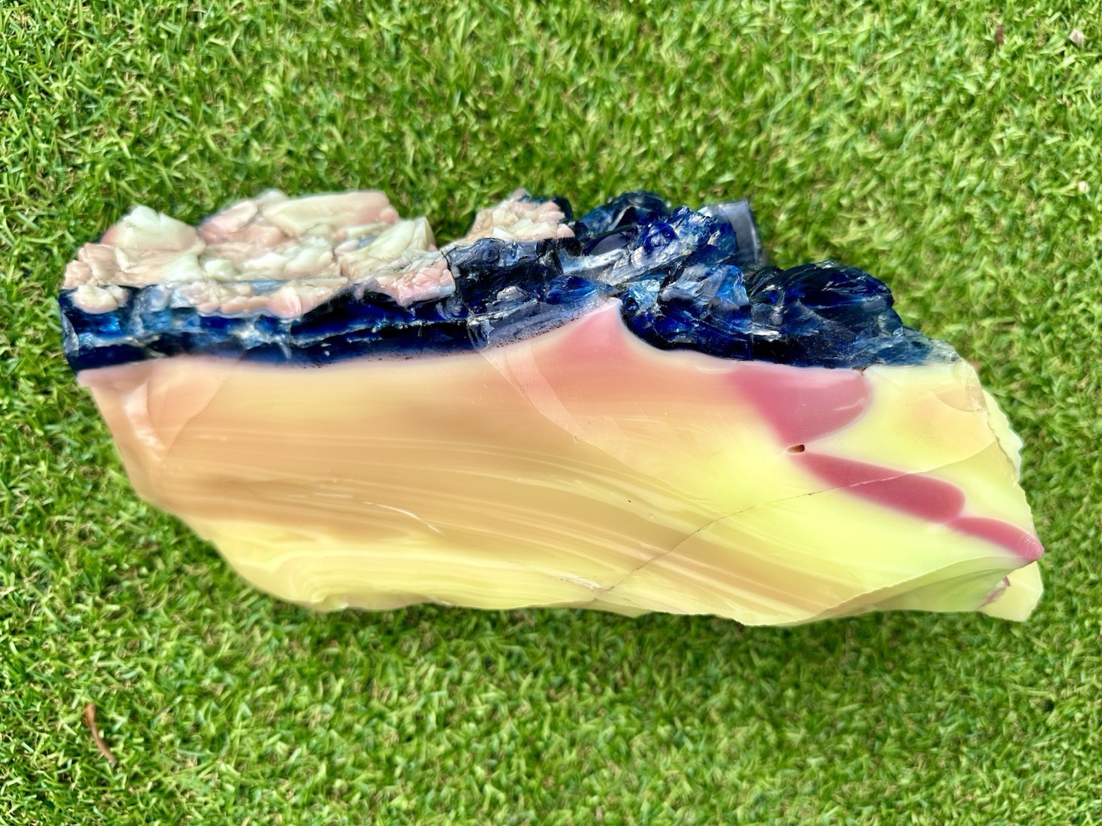 Stunning Uranium Slag Glass Cullet Mixed Blue Yellow Orange HOUZER Rock Overpour Stunning Uranium Slag Glass Cullet Mixed Blue Yellow Orange HOUZER Rock Overpour