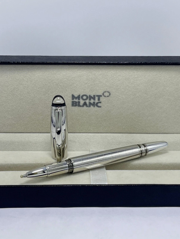 Montblanc Starwalker Cool Silver Rollerball Pen Executive Gift Box New - SALE