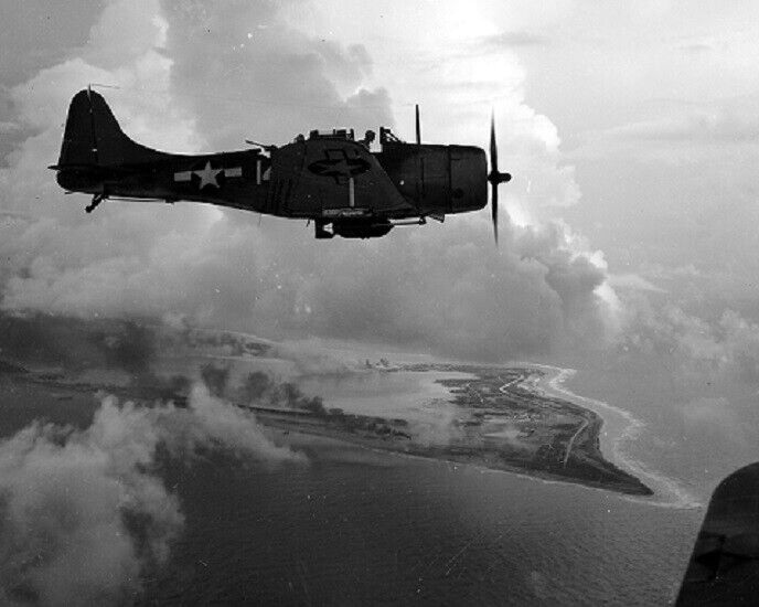 U.S. Navy Douglas SBD-5 Dauntless dive bomber 8x10 WWII WW2 Photo 510