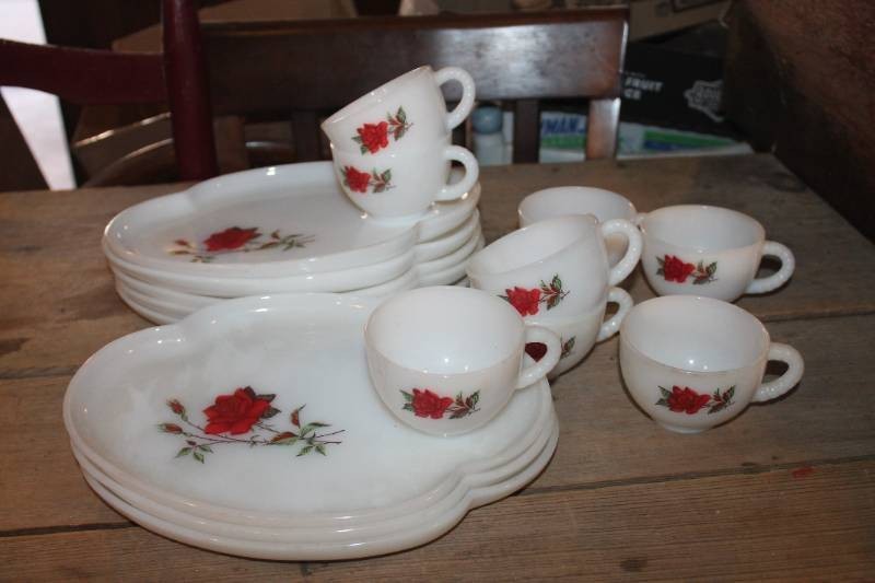 1940s-50s Federal Glass Rosecrest Milk Glass Snack Sets, 8 Two-Piece Sets 
