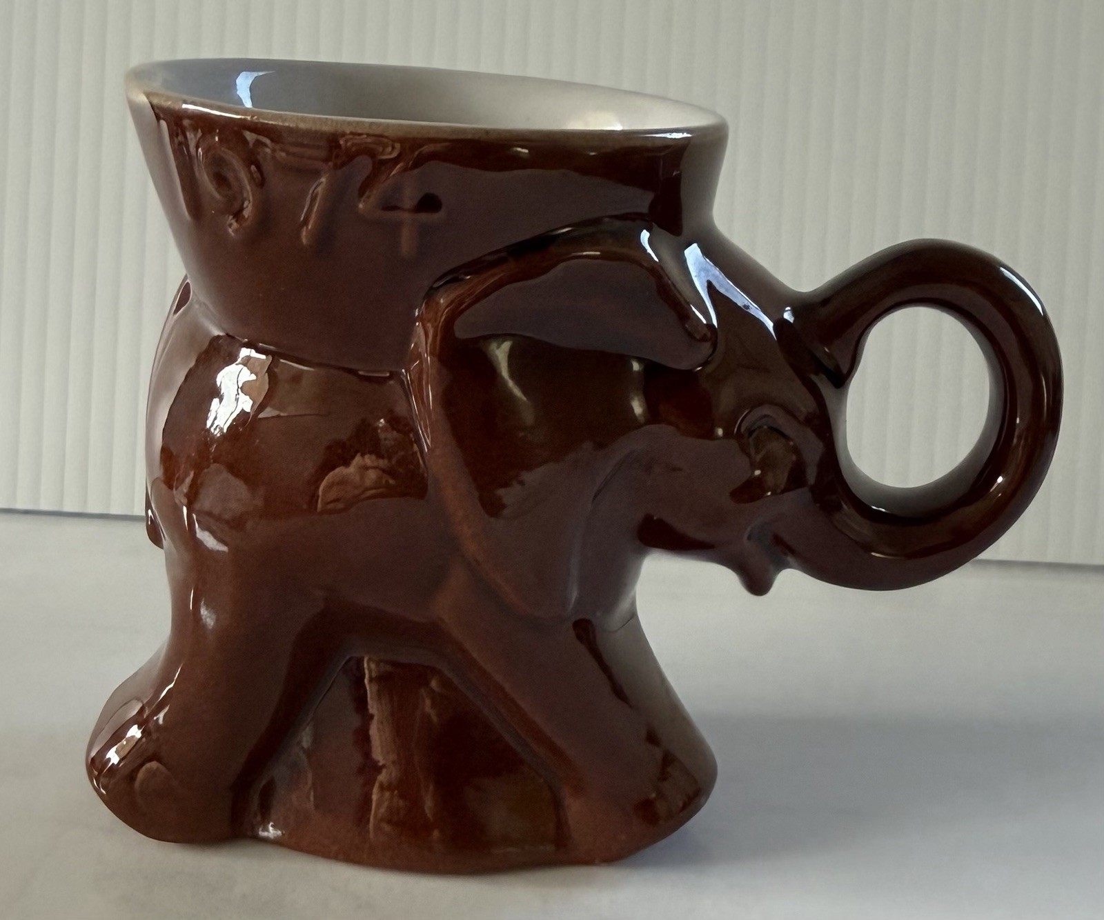 FRANKOMA POTTERY Elephant Mug 1974 Political GOP Collector Series Brown