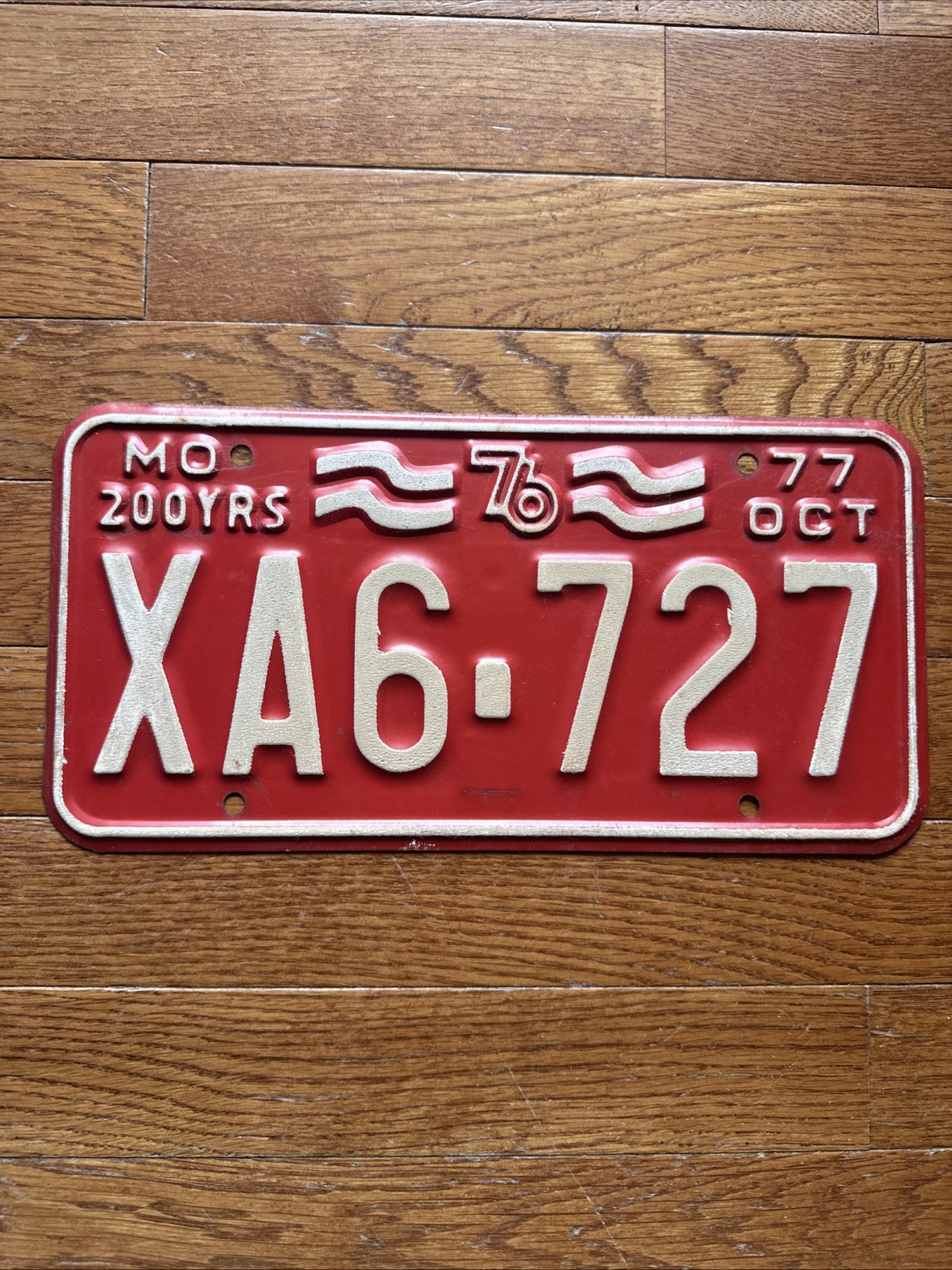Vintage 200 Years Bicentennial 1976 Missouri License Plate Red 1977 OCT XA6 727