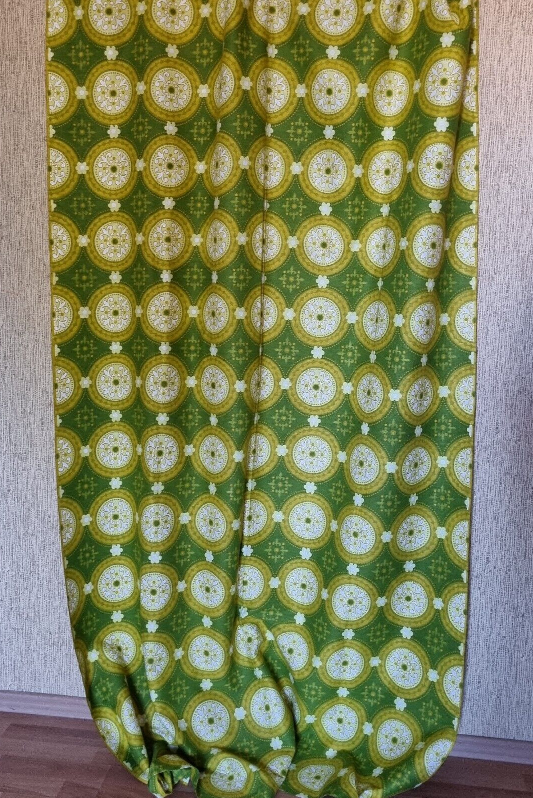 Vintage acrylic fabric, Scandinavian 70s curtain, green Vintage acrylic fabric, Scandinavian 70s curtain, green