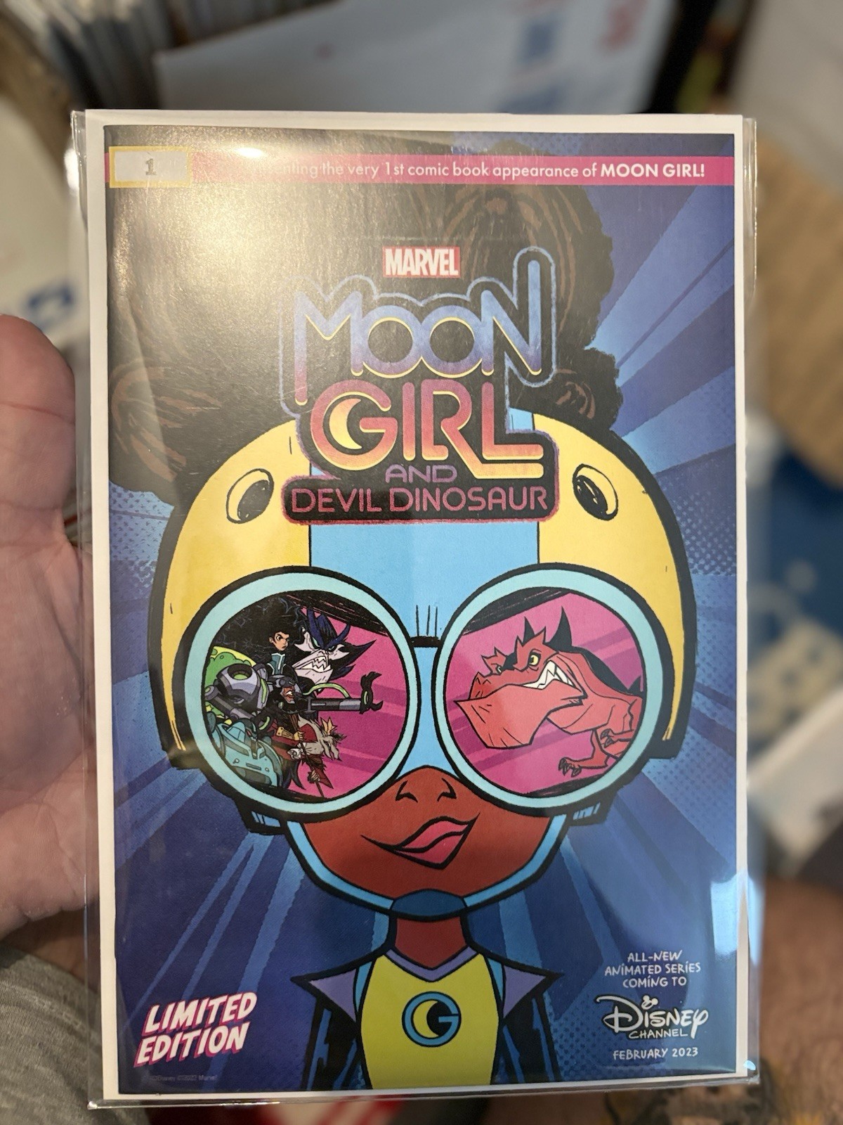 Moon Girl and devil dinosaur 1 PANEL EXCLUSIVE VHTF NM