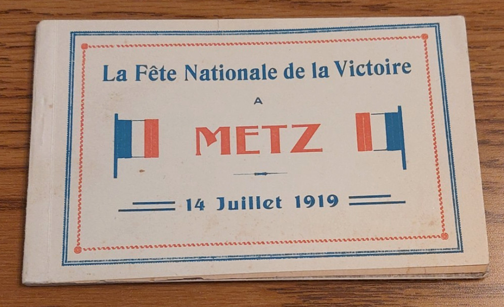 METZ LA FETE NATIONALE DE LA VICTOIRE 10 MILITARY POSTCARDS UNUSED