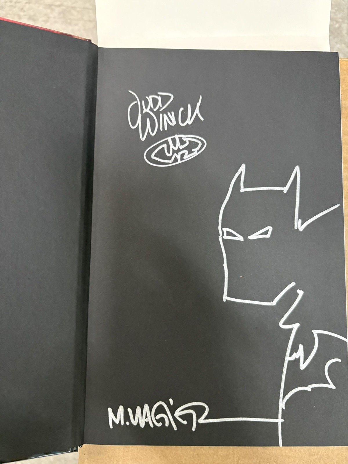 Batman: Under the Red Hood HC Graphic Novel+Original Movie. Signed & Sketched 
