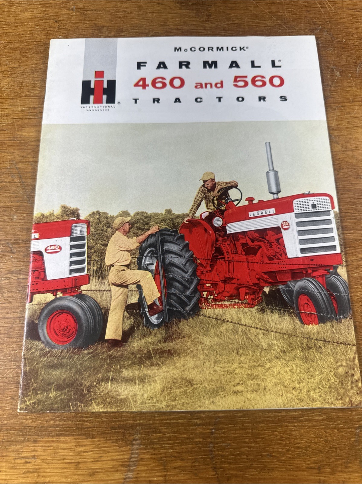 Vintage Farmall IH International Harvester 460 560 Tractor For 1959 Brochure