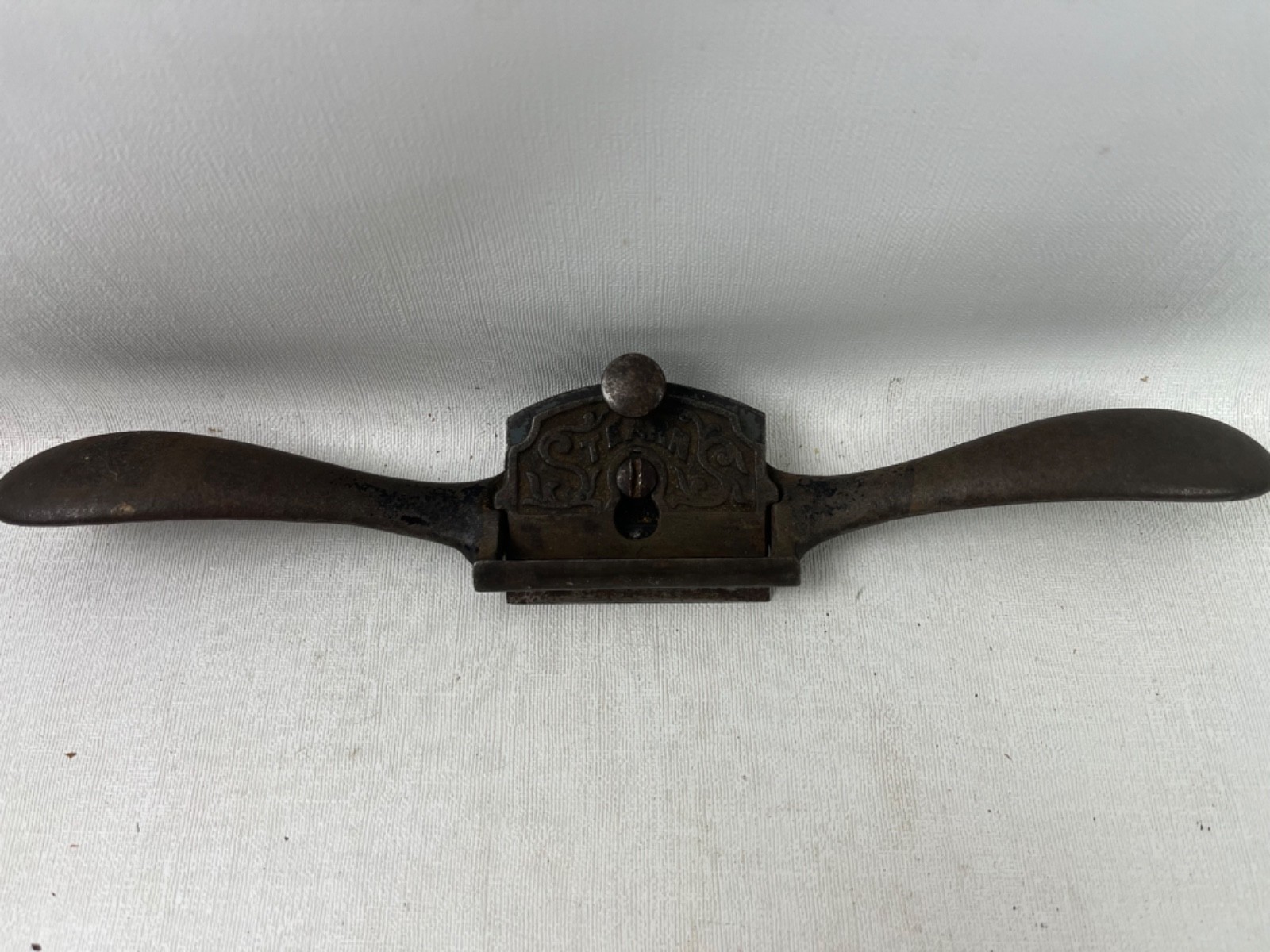 Antique EC Stearns Spokeshave Woodworking Shaping Tool Carpenter