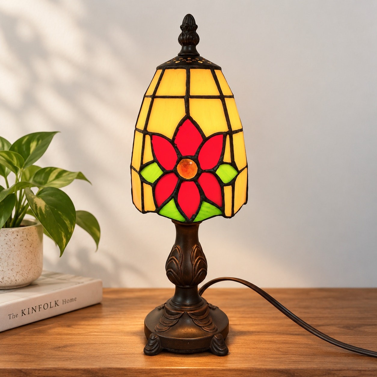 Vintage Mini Holiday Lamp Tiffany-style Stained Glass, Poinsettia Motif (12\