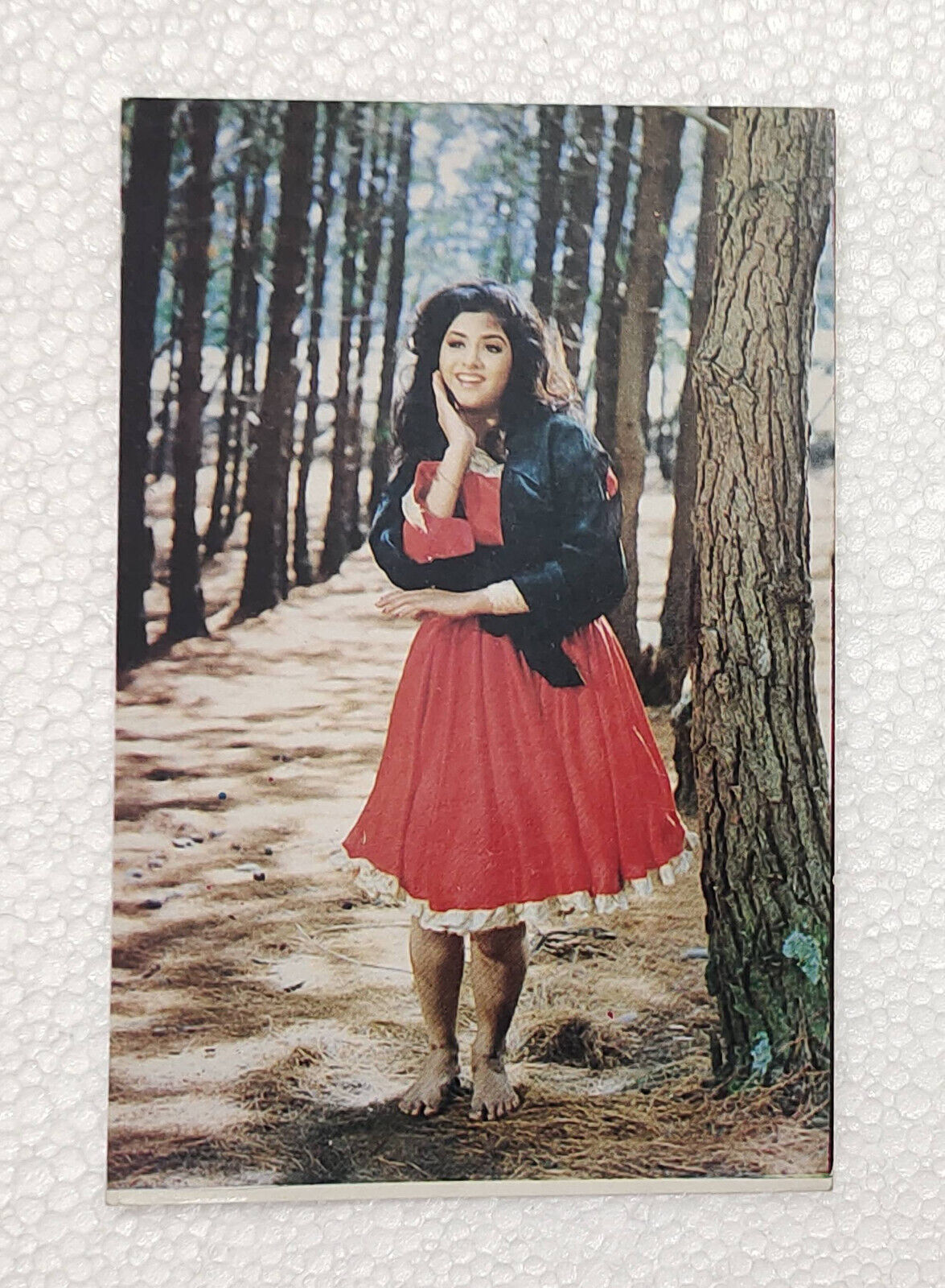 Bollywood Actress- Divya Bharti - Rare Post card #D-1