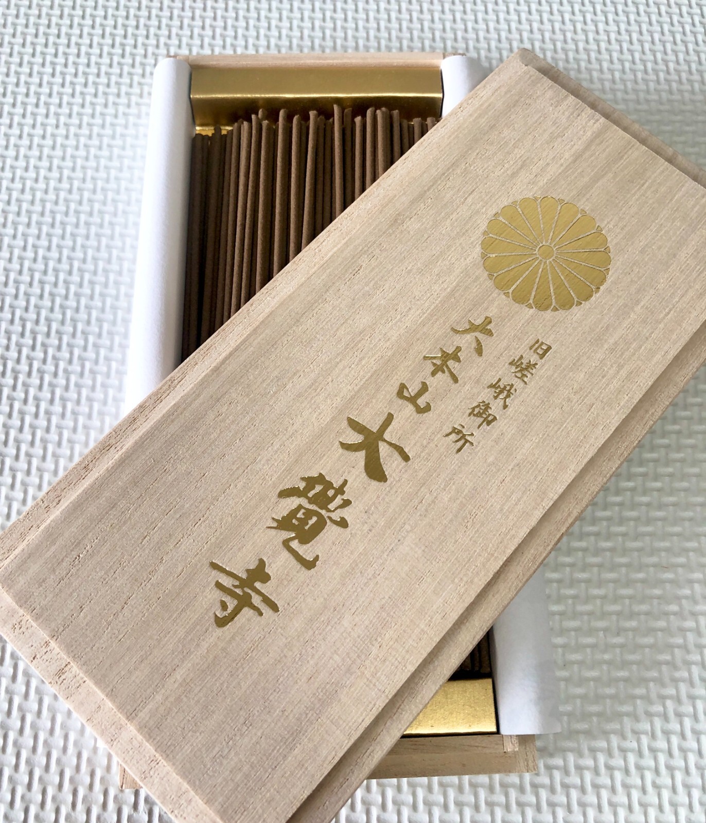 kyoto Daikakuji Temple luxury incense stick aloeswood Heart Sutra Incense japan