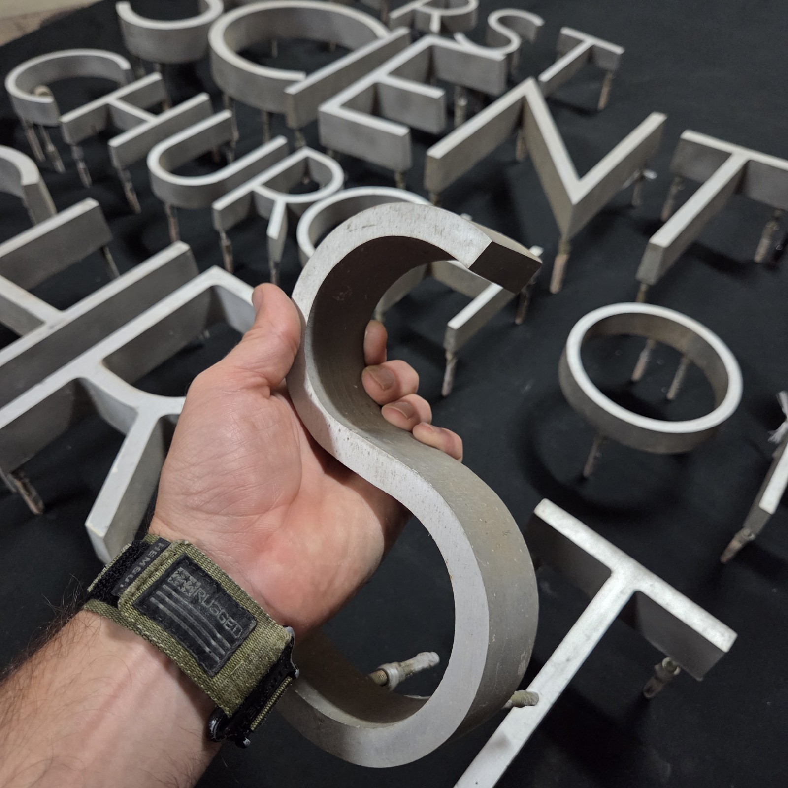 Vtg 1950s-60s Aluminum Architectural Sign Letter Set Salvage Art Display MCM