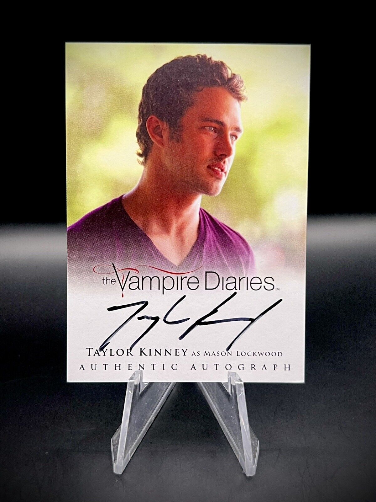 🐾The Vampire Diaries Season 2 Taylor Kinney as Mason Lockwood Autograph A14