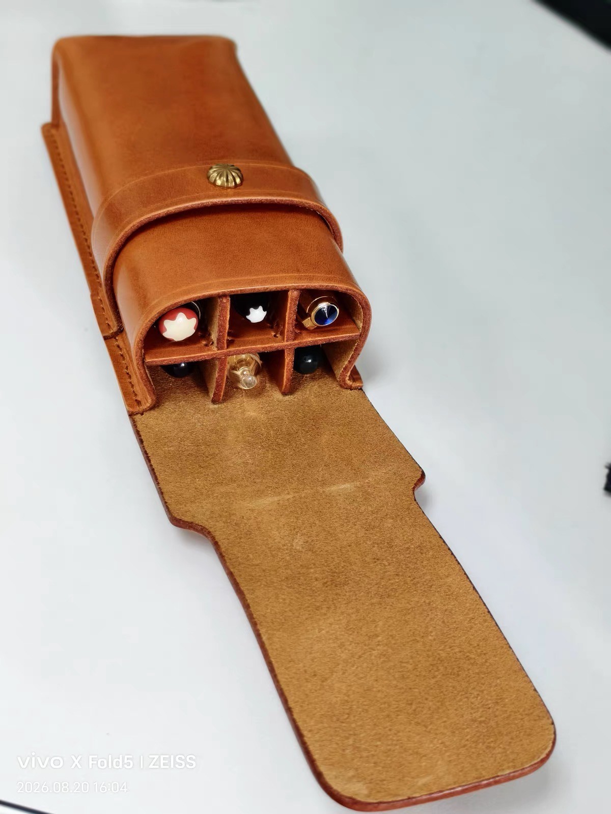 Hand‑crafted Leather Pen Pouch, Large Size for 6 Fountain Pens Storage Hand‑crafted Leather Pen Pouch, Large Size for 6 Fountain Pens Storage