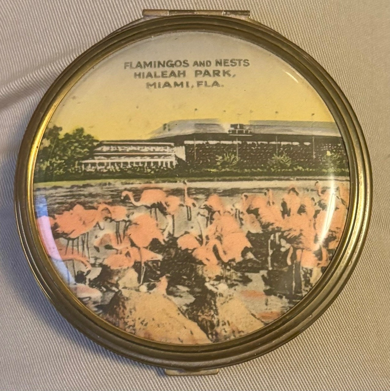 Vintage 1930s Hialeah Park Miami Florida Souvenir Compact Flamingos Vintage 1930s Hialeah Park Miami Florida Souvenir Compact Flamingos