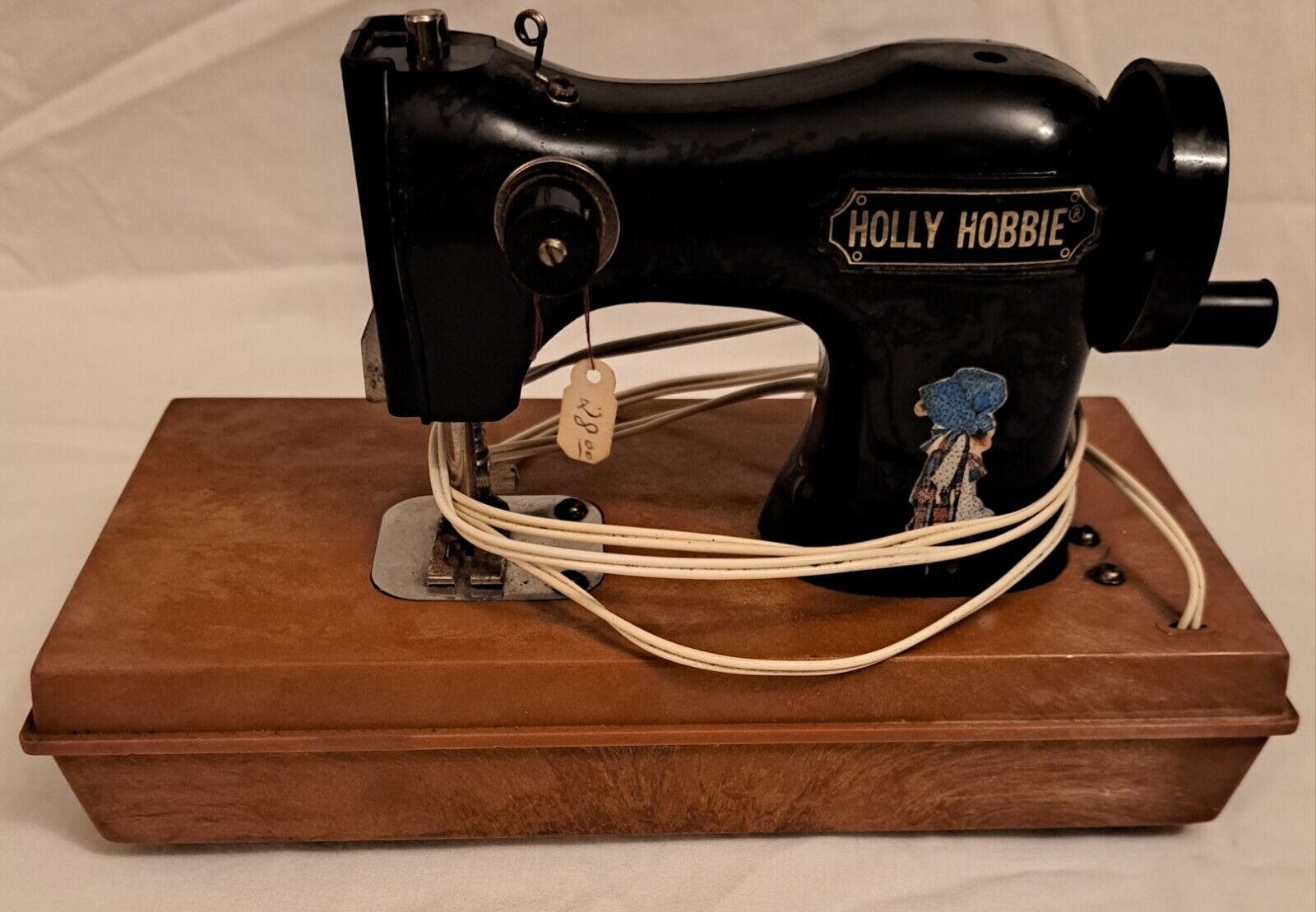 Vintage 1975 Durham Industries Holly Hobbie Mini Toy Sewing Machine