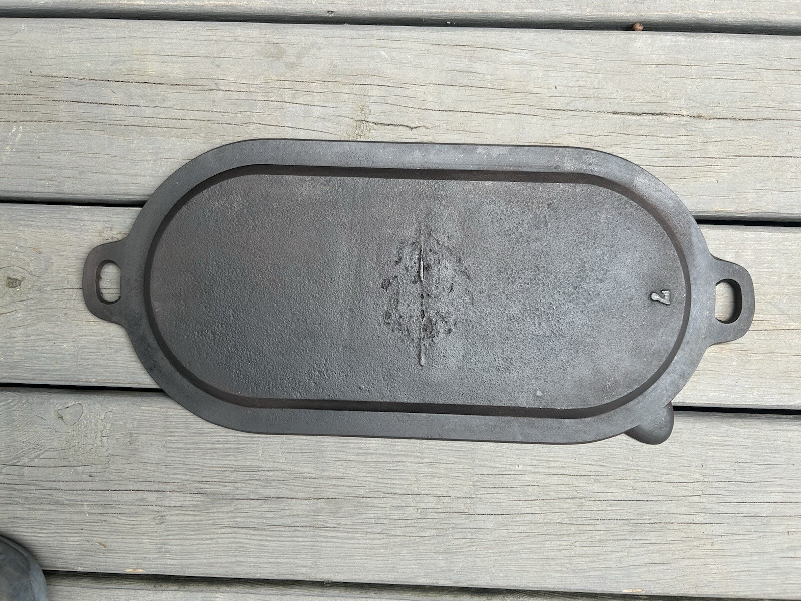 Vintage Gate-Marked #7 Cast Iron Griddle With Spout