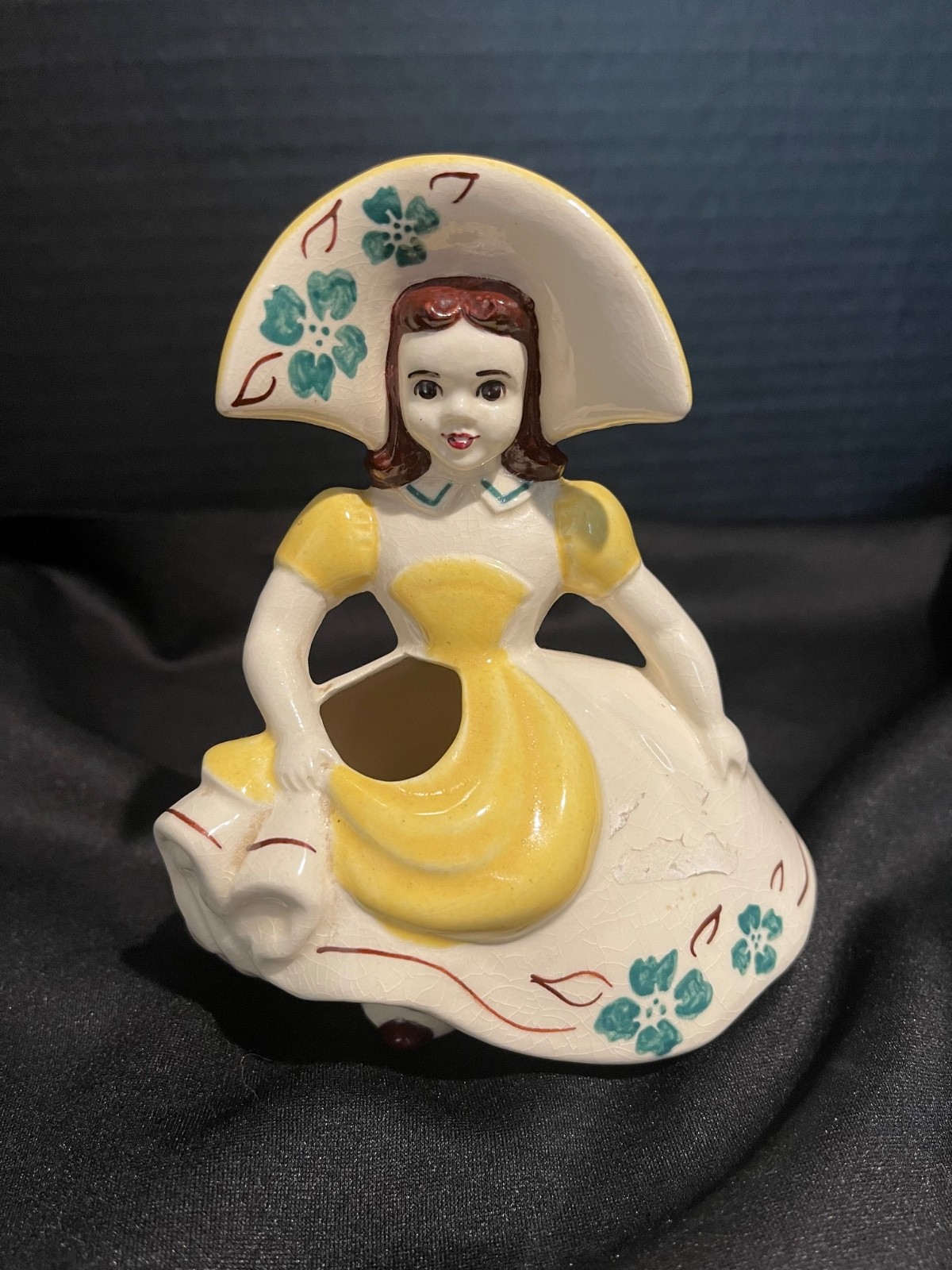 Vintage  Goldammer Ceramics California Pottery 50’s Dutch Girl with Hat Planter