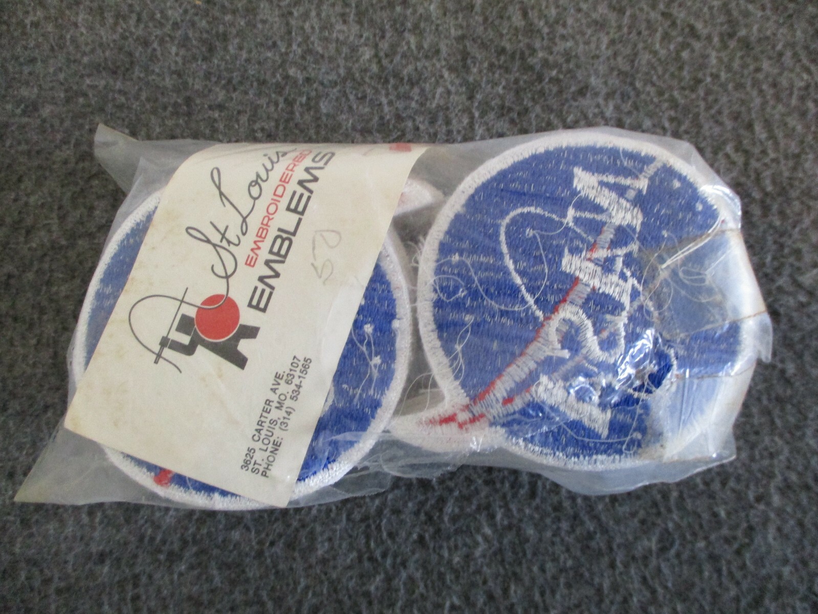 NOS NASA VECTOR MEATBALL VARIANT 1 PATCH(SET 50) 1969-70 ST LOUIS EMBLEMS UNITOG NOS NASA VECTOR MEATBALL VARIANT 1 PATCH(SET 50) 1969-70 ST LOUIS EMBLEMS UNITOG