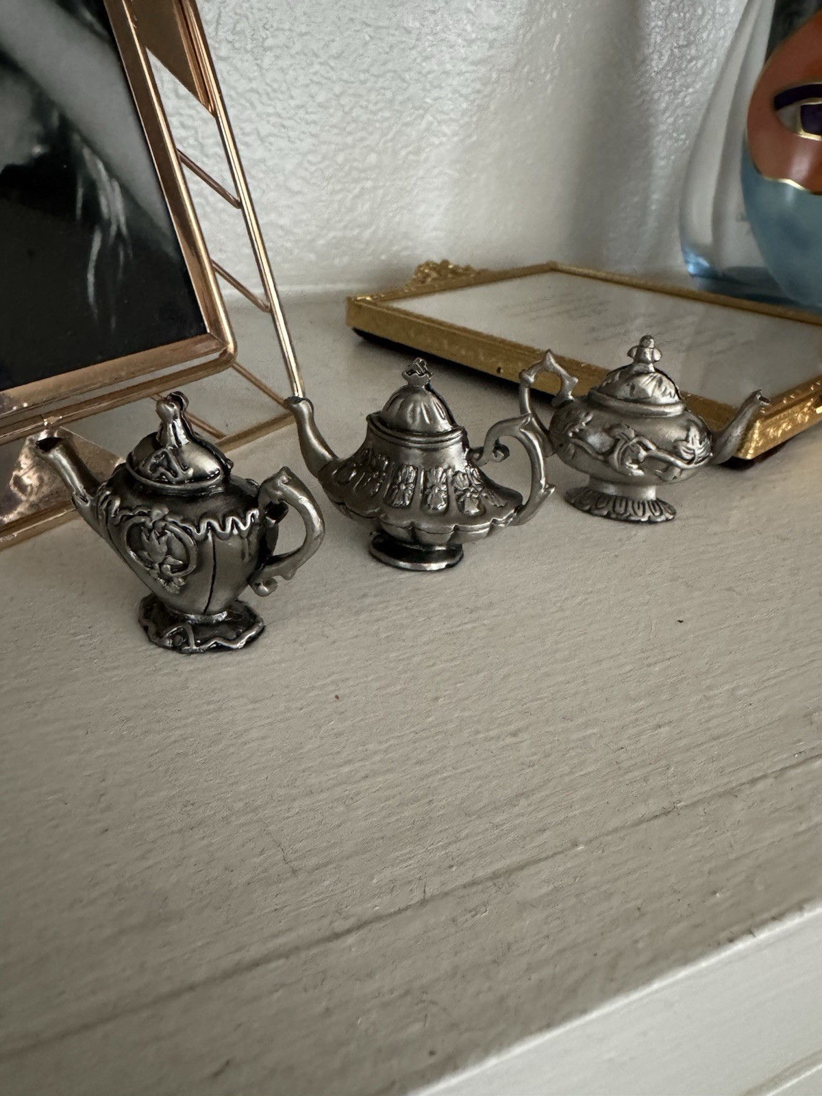 Ganz Trio Of  Miniature Pewter Tea Pots Raised Floral Design  1 Inch Tall