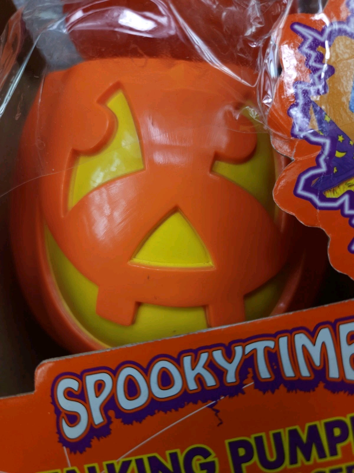 Spooky Time Talking Pumpkin Trick Or Treat Candy Bowl NEW Old Stock 1998