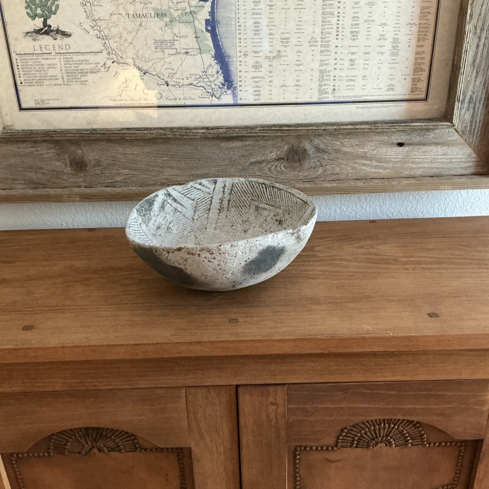 Anasazi Chaco Period Ancient Artist Round Pottery Bowl